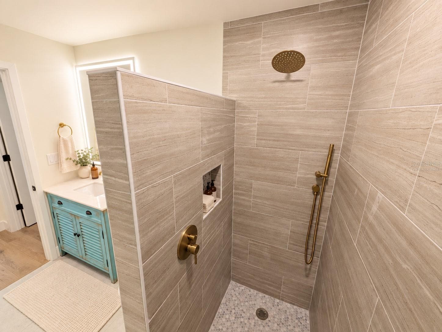 Bathroom 2 Virtually staged - 2748 GLENWOOD AVE, NEW SMYRNA BEACH