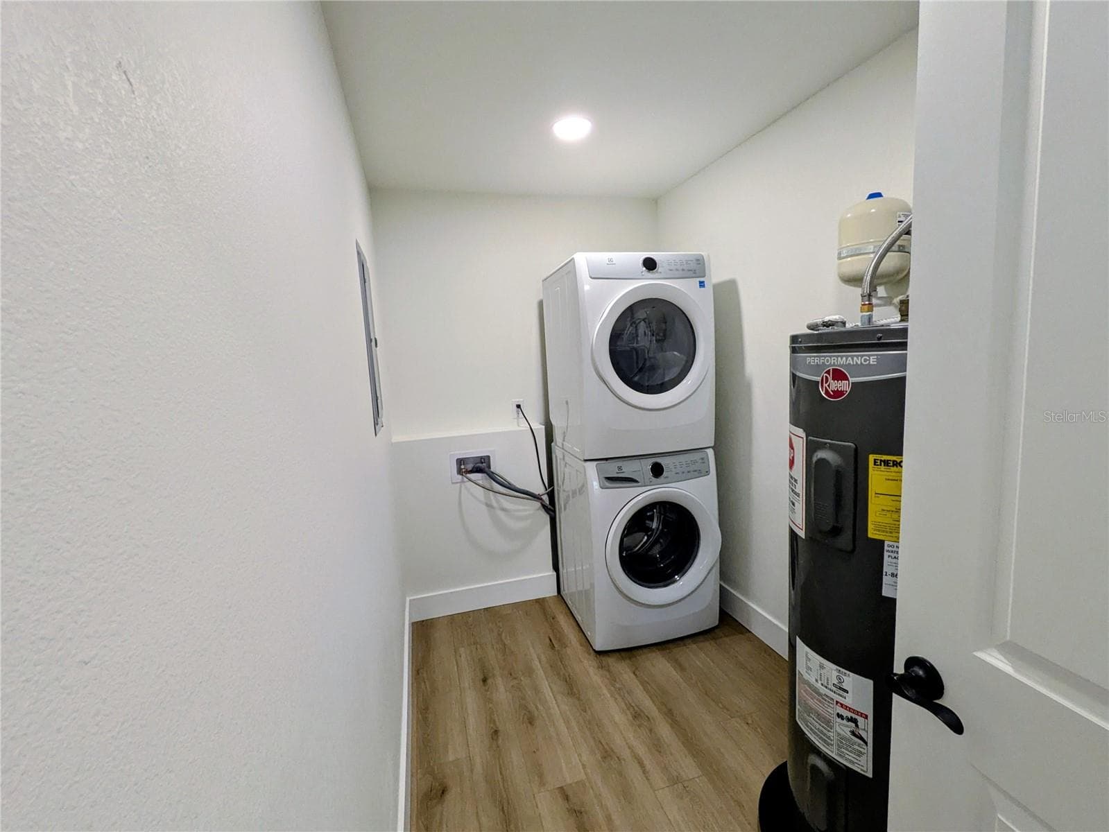 Laundry / mechanical - 2748 GLENWOOD AVE, NEW SMYRNA BEACH