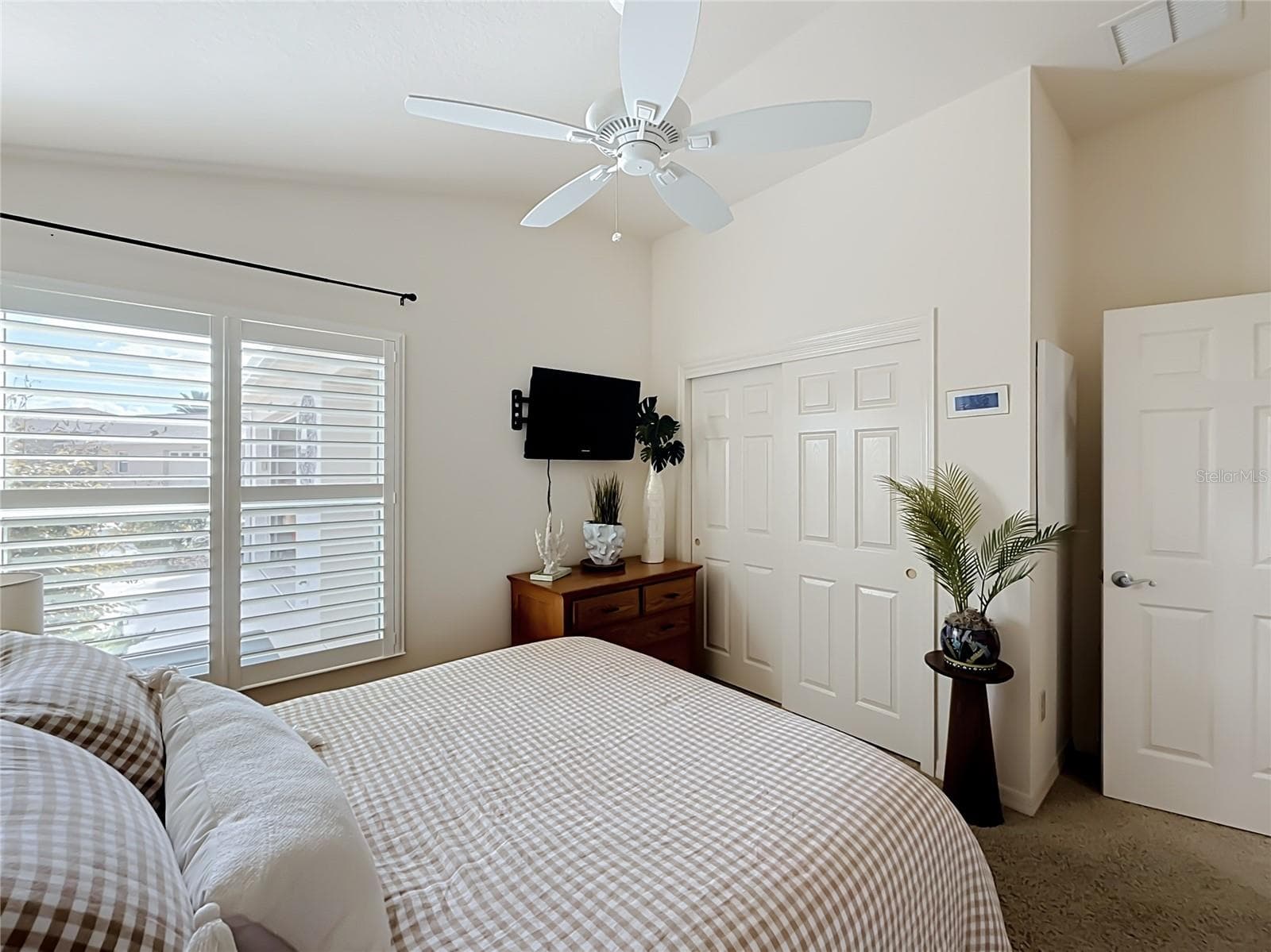Villa at 2001 ALTAMONTE WAY, THE VILLAGES, photo 16 of 37