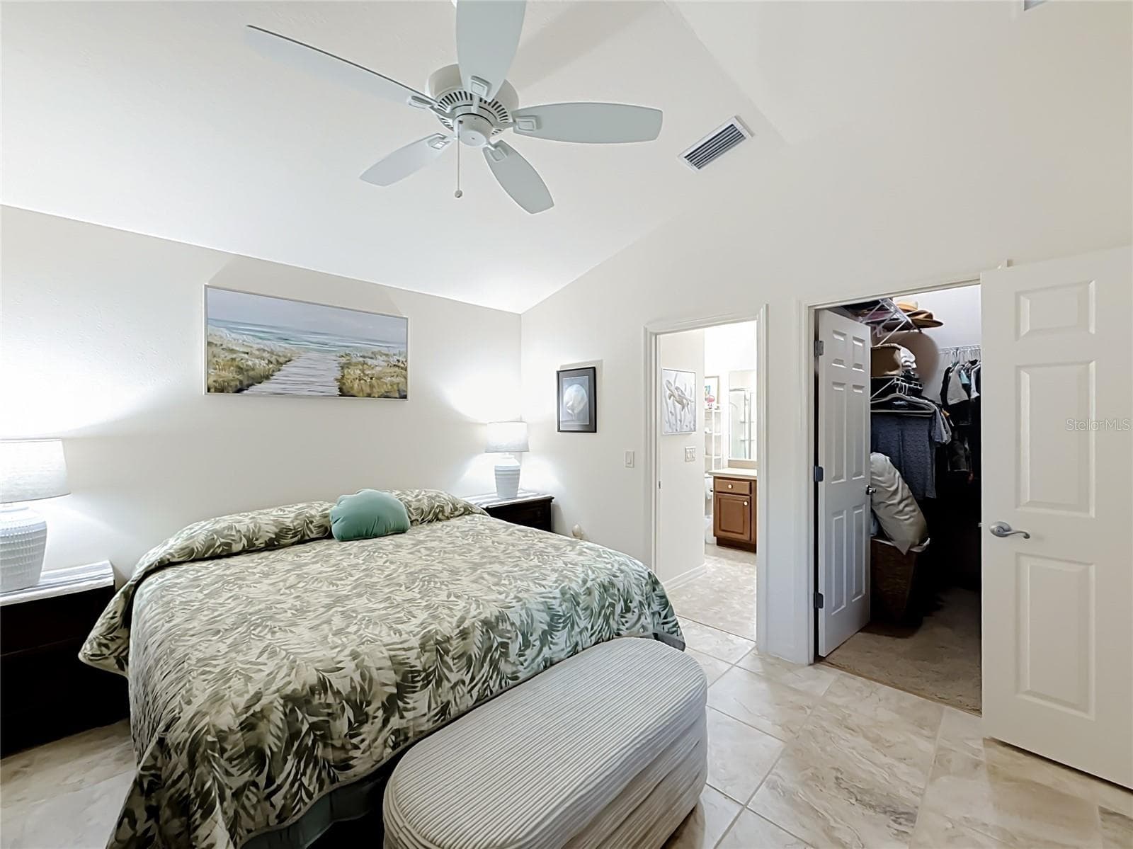 Villa at 2001 ALTAMONTE WAY, THE VILLAGES, photo 22 of 37