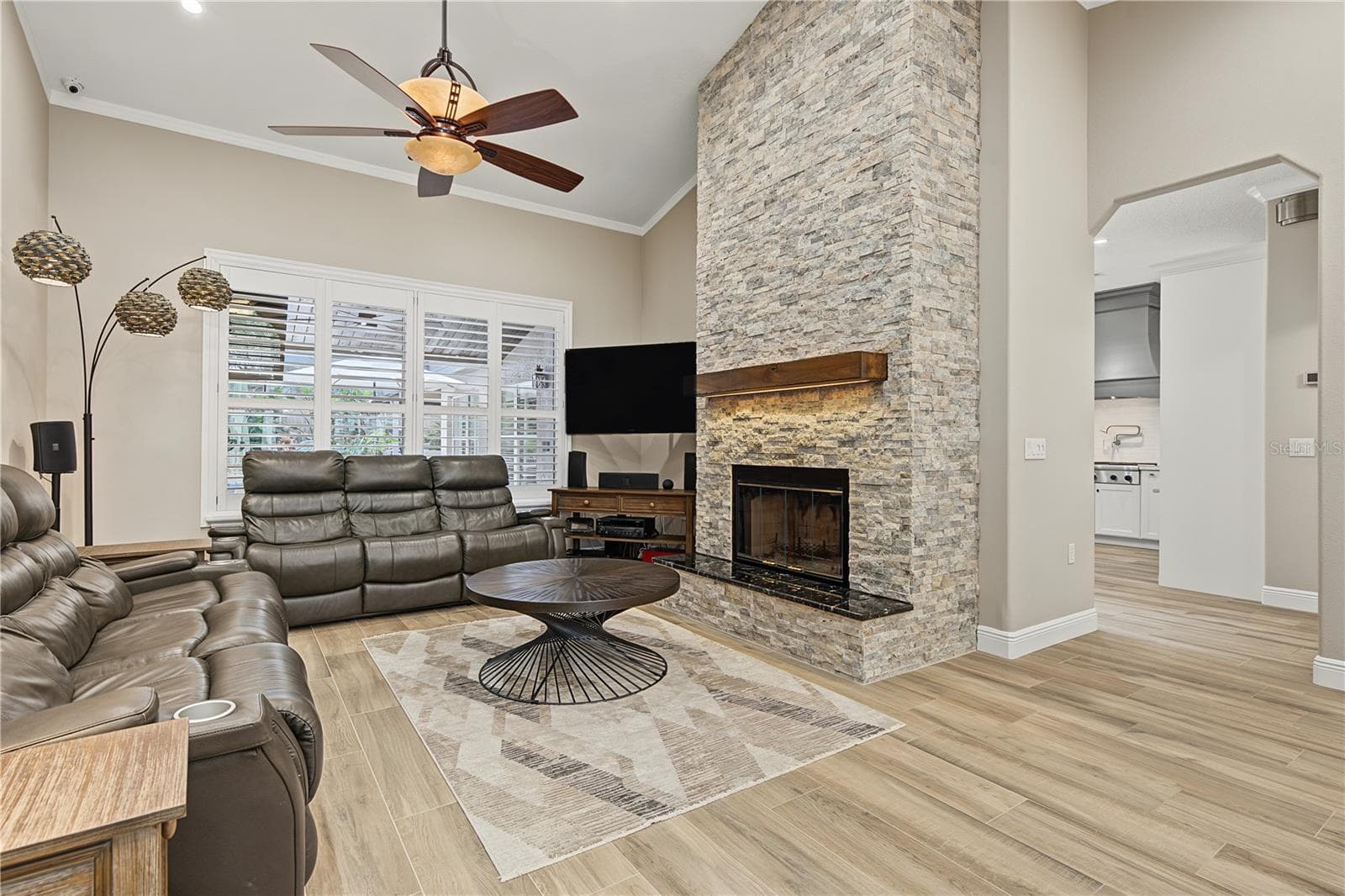 Single Family Residence at 5644 GLENCREST BLVD, TAMPA, photo 13 of 53