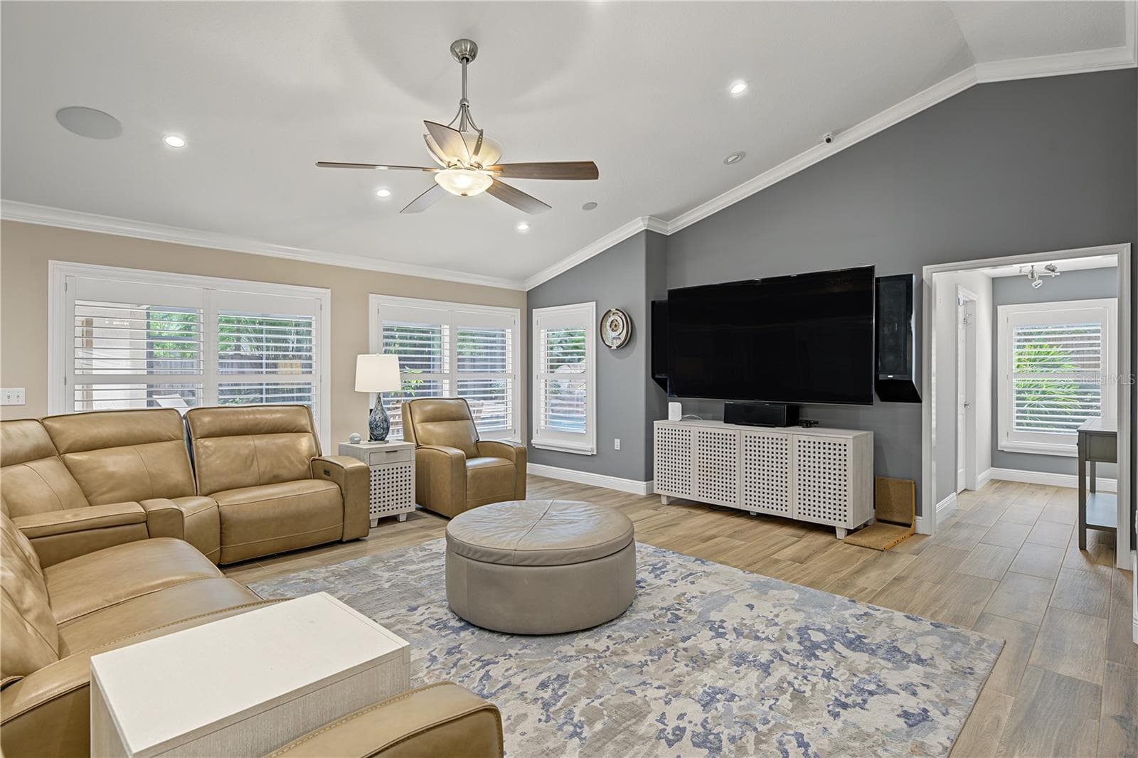 Single Family Residence at 5644 GLENCREST BLVD, TAMPA, photo 23 of 53