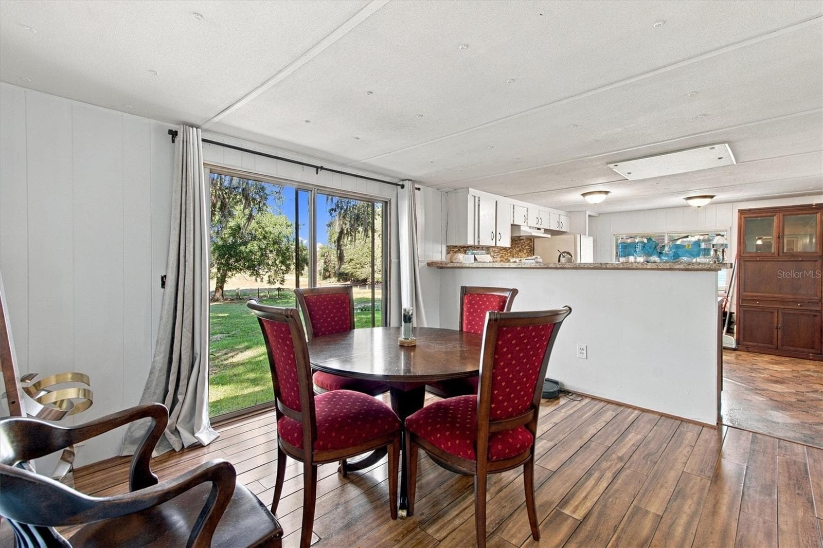 Dining Room - 2930 GRIFFIN AVE, LADY LAKE
