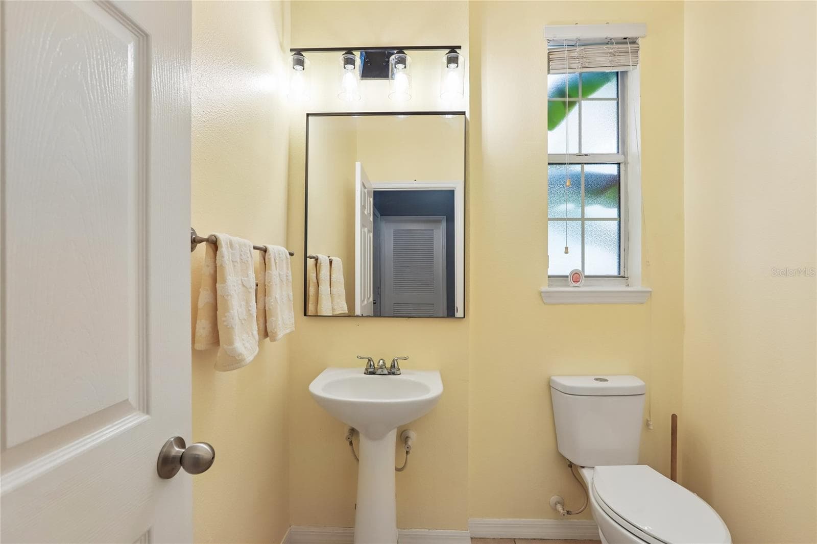 Townhouse at 6736 BREEZY PALM DR, RIVERVIEW, photo 15 of 34
