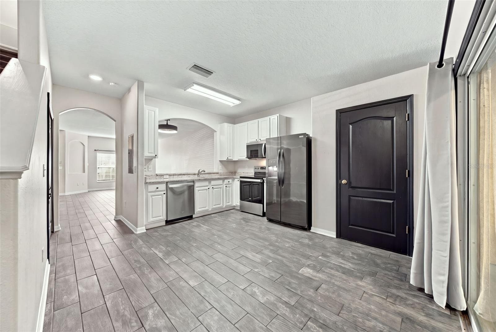 Townhouse at 30316 ELDERWOOD DR, WESLEY CHAPEL, photo 9 of 35