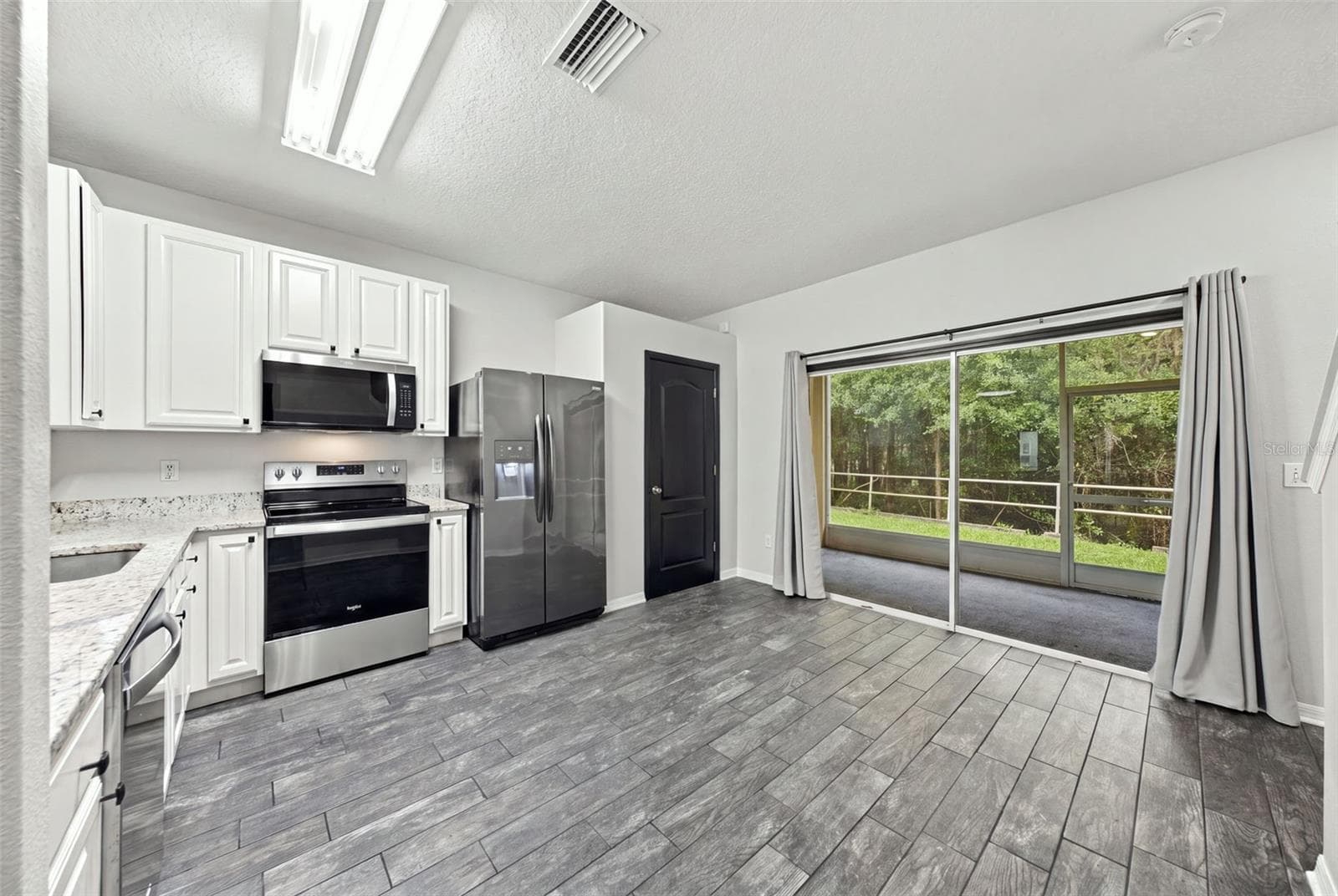 Townhouse at 30316 ELDERWOOD DR, WESLEY CHAPEL, photo 12 of 35