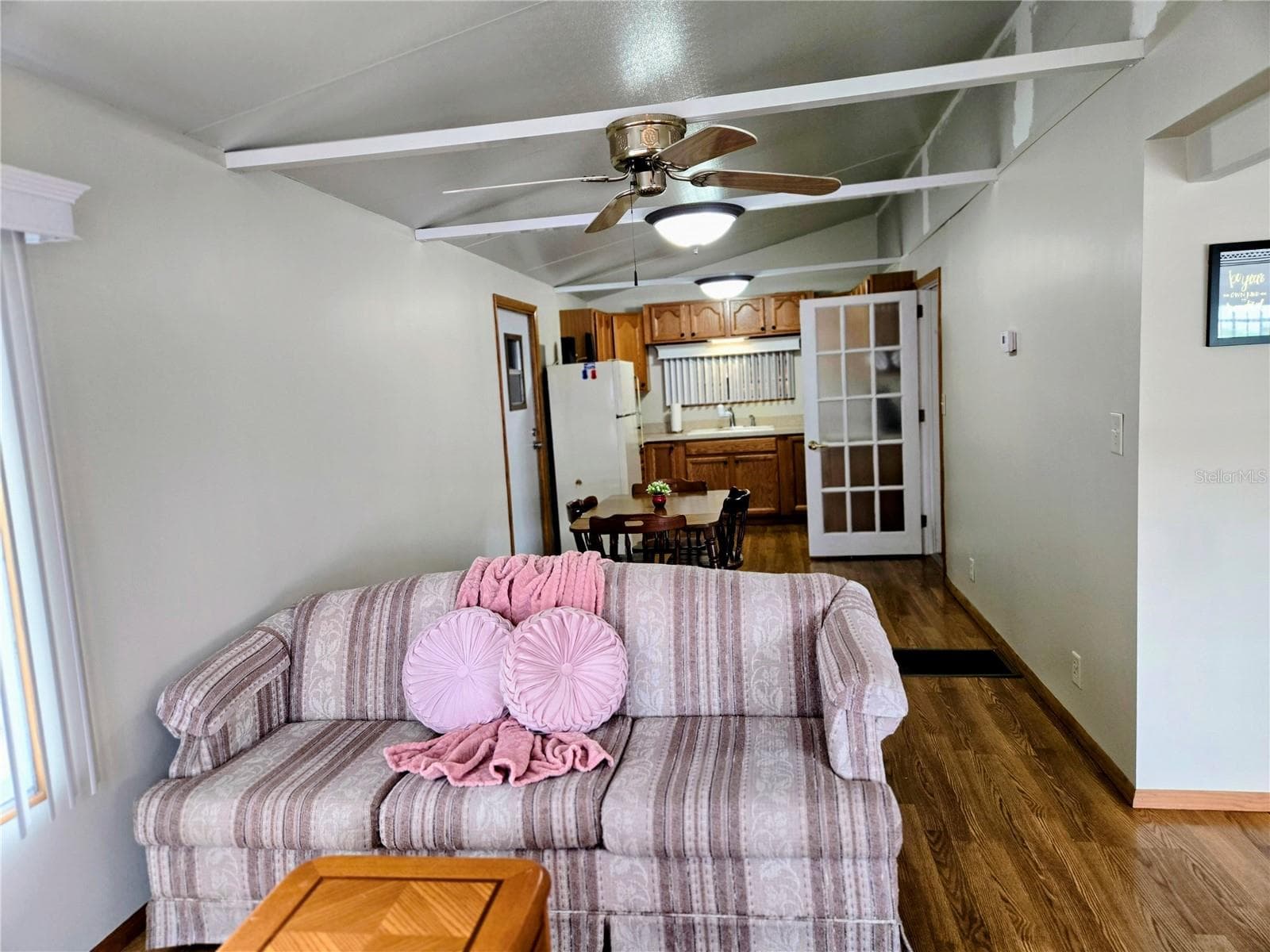 Manufactured Home at 39326 HOMECREST DR, ZEPHYRHILLS, photo 5 of 33