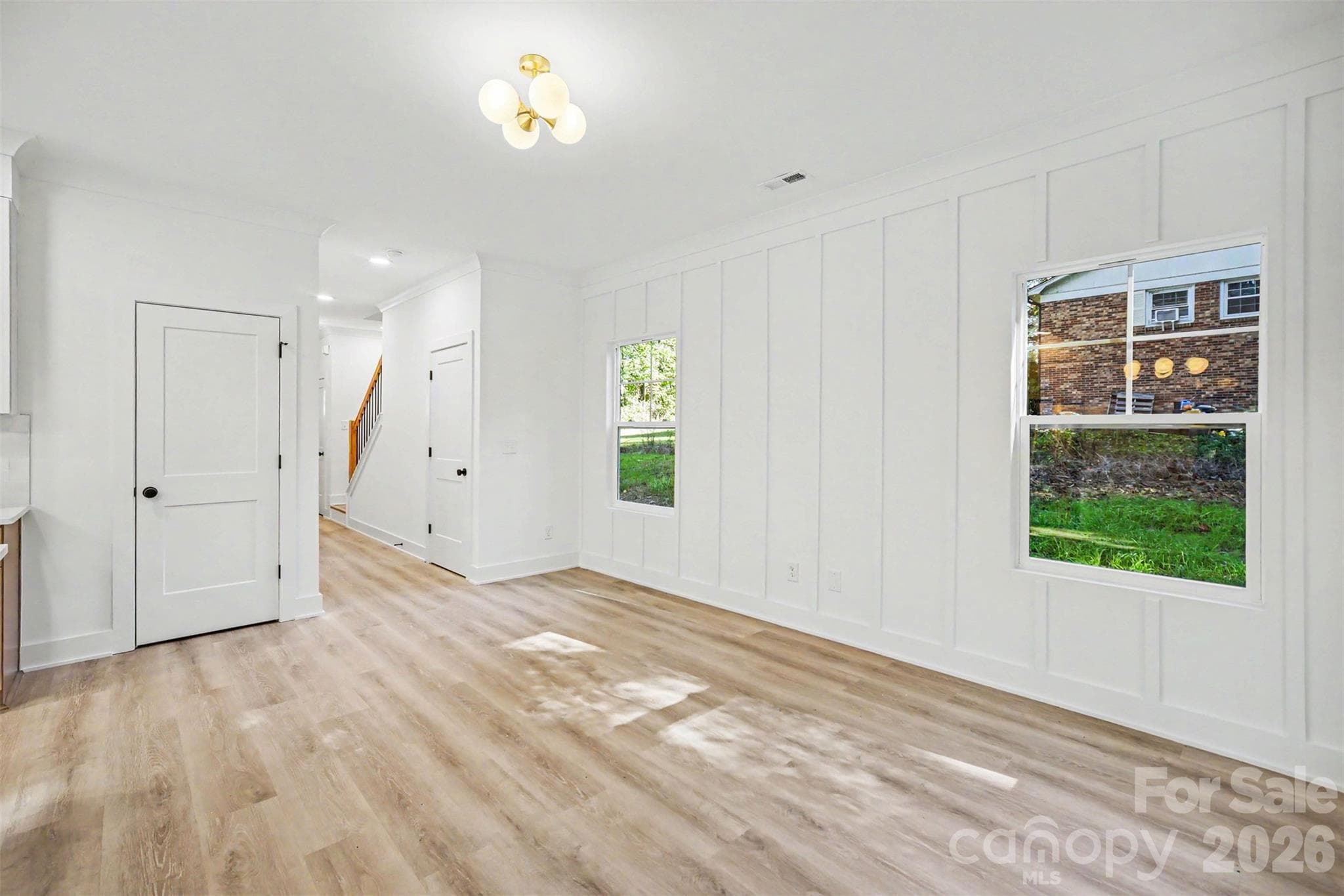 Single Family Residence at 514 Brookgreen Drive, Dallas, photo 9 of 29