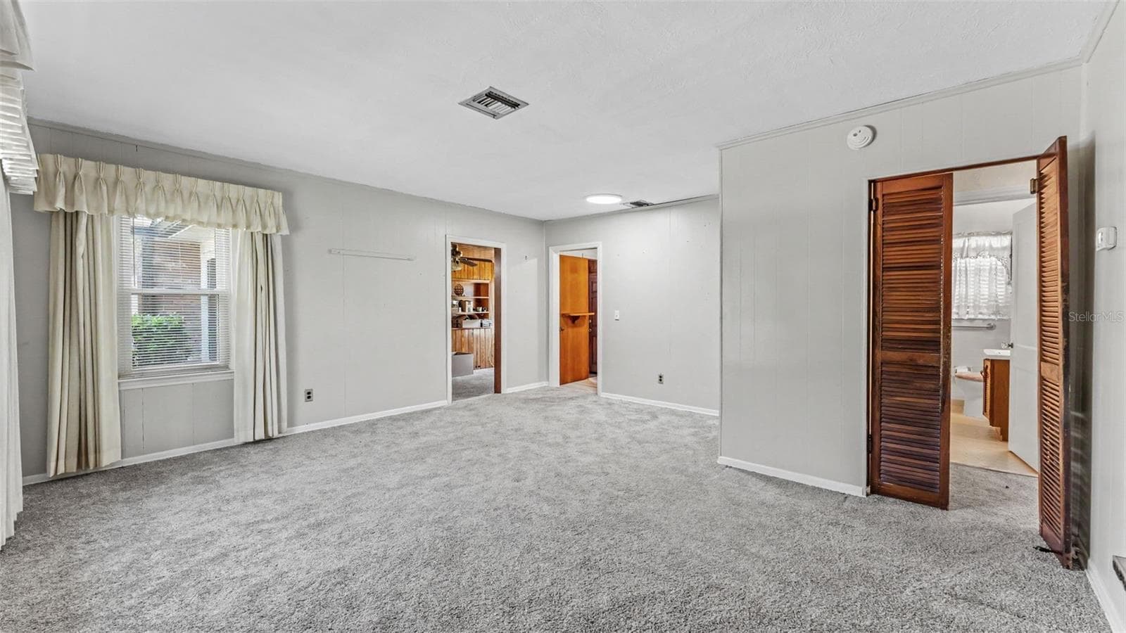 Single Family Residence at 2206 BRISTOL AVE, LAKELAND, photo 13 of 52