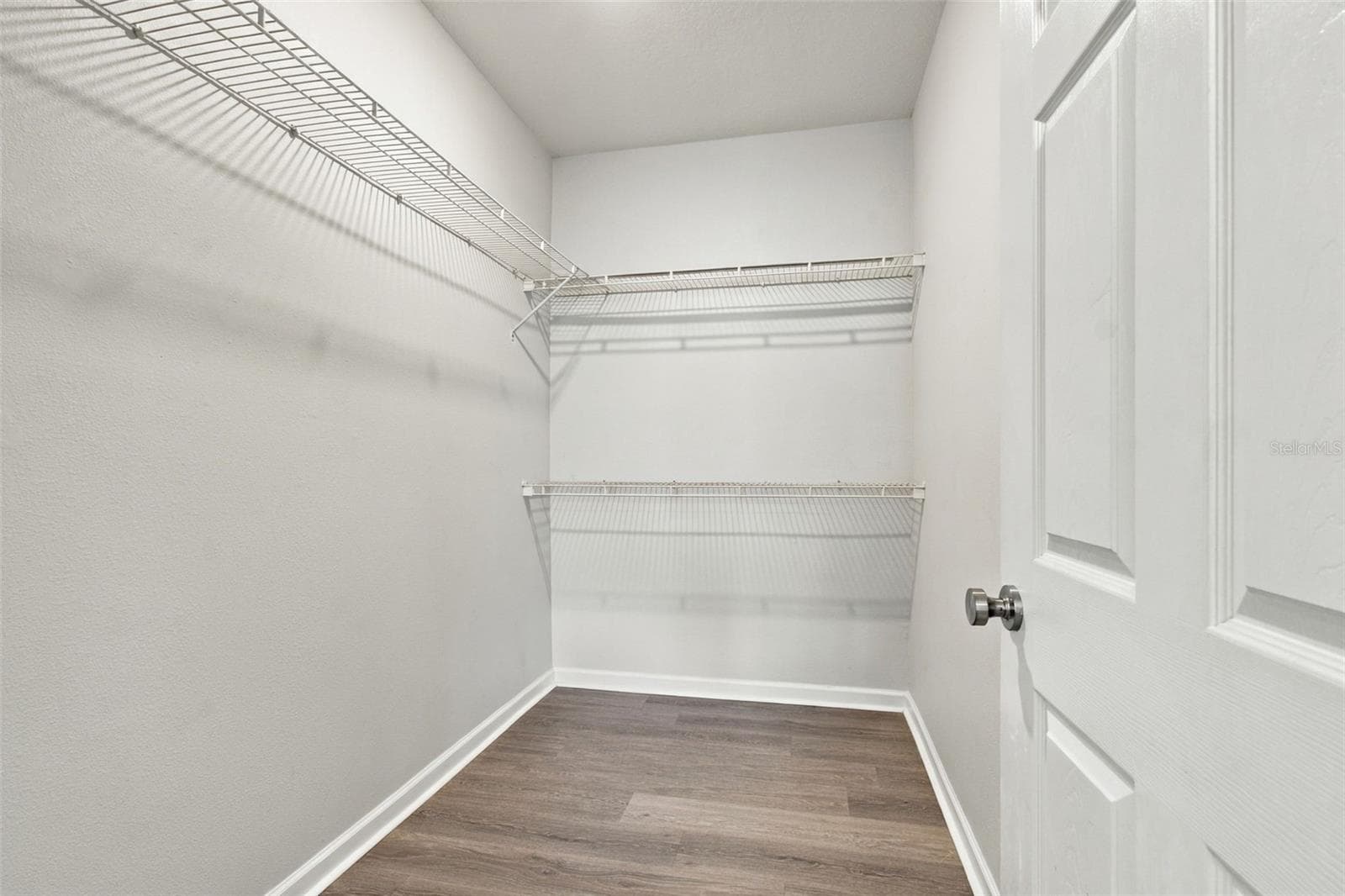 Condominium at 10764 70TH AVE #6107, SEMINOLE, photo 9 of 33