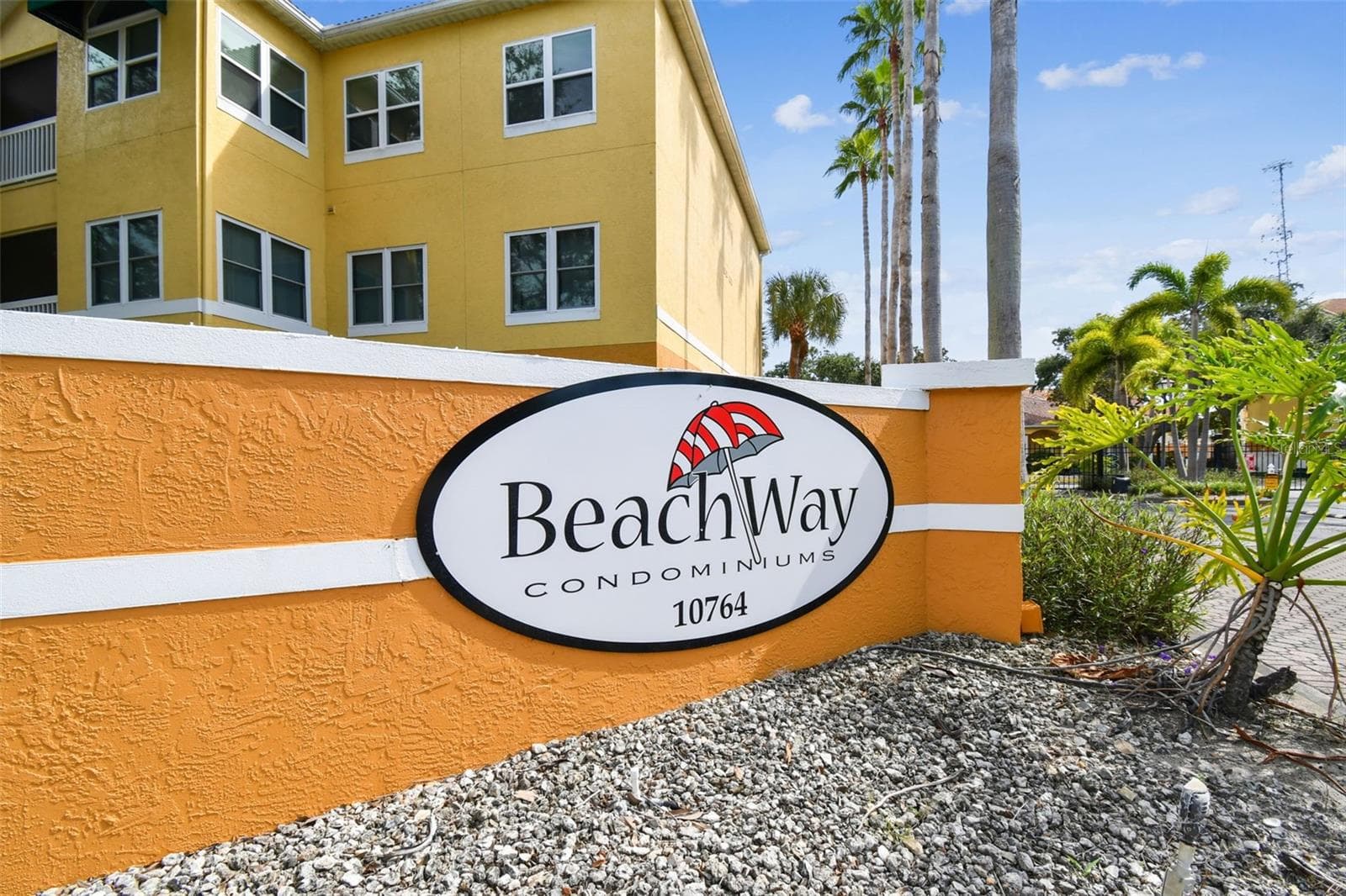 Condominium at 10764 70TH AVE #6107, SEMINOLE, photo 18 of 33