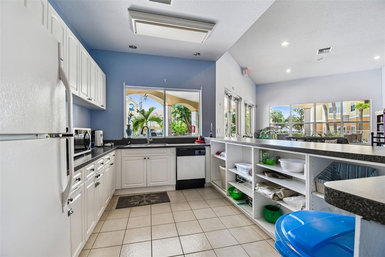 Condominium at 10764 70TH AVE #6107, SEMINOLE, photo 26 of 33