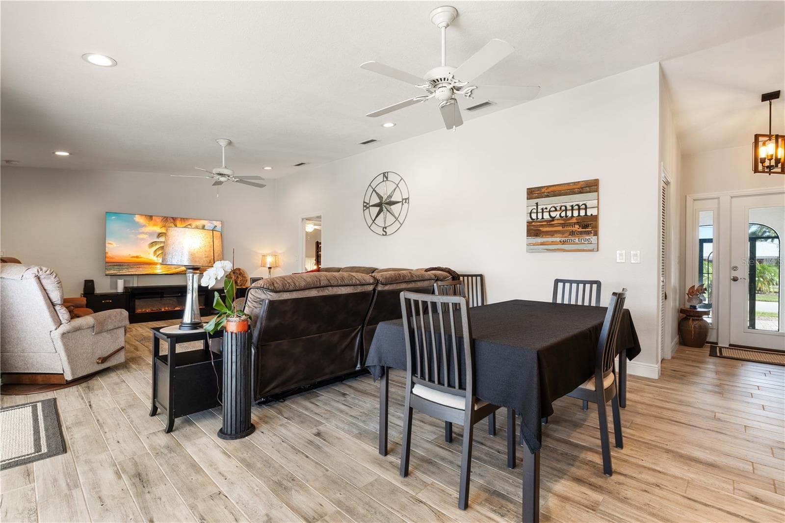 Single Family Residence at 341 DELIDO CT, PUNTA GORDA, photo 24 of 70