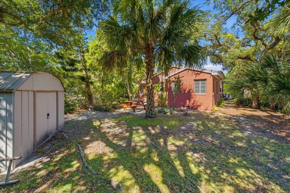 Single Family Residence at 240 23RD AVE S, ST PETERSBURG, photo 11 of 34