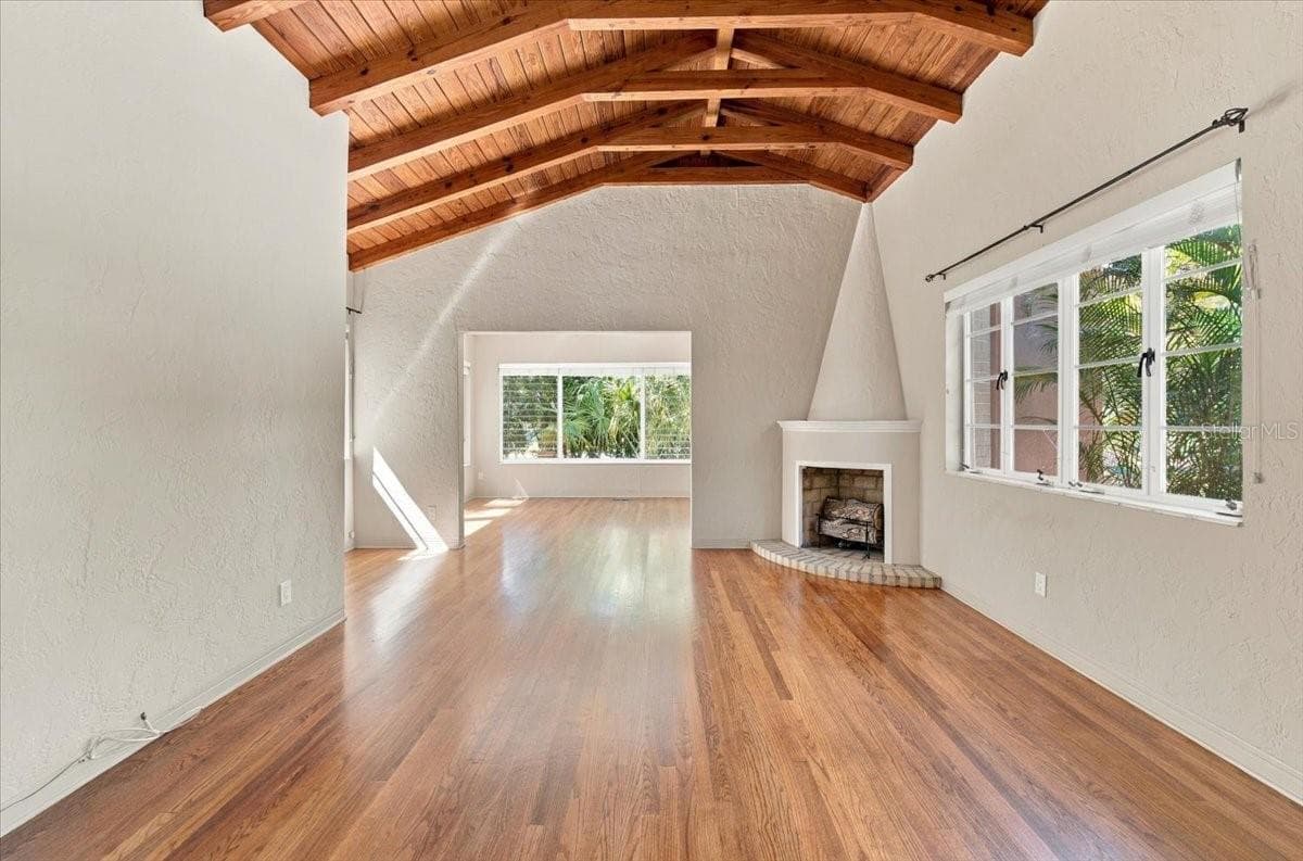 Single Family Residence at 240 23RD AVE S, ST PETERSBURG, photo 14 of 34