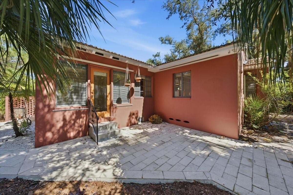 Single Family Residence at 240 23RD AVE S, ST PETERSBURG, photo 32 of 34