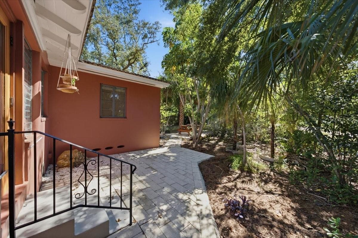 Single Family Residence at 240 23RD AVE S, ST PETERSBURG, photo 34 of 34