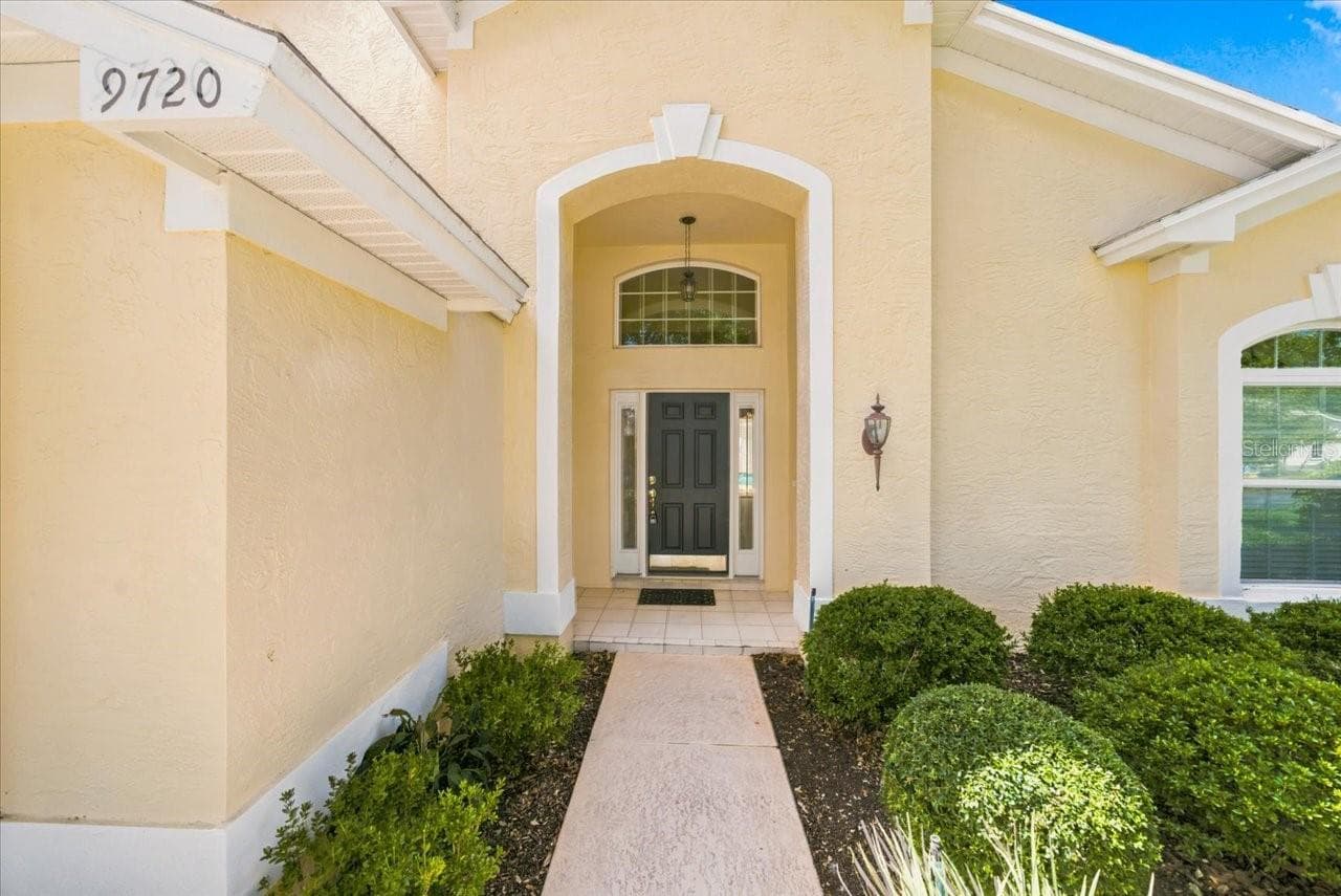 Single Family Residence at 9720 SOUTHERN BELLE DR, WEEKI WACHEE, photo 40 of 141