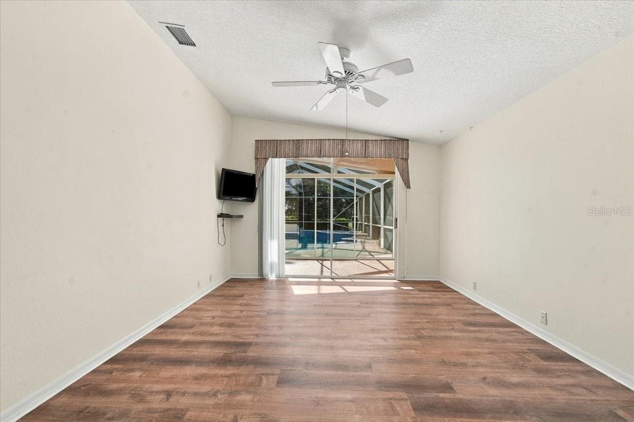 Single Family Residence at 9720 SOUTHERN BELLE DR, WEEKI WACHEE, photo 86 of 141