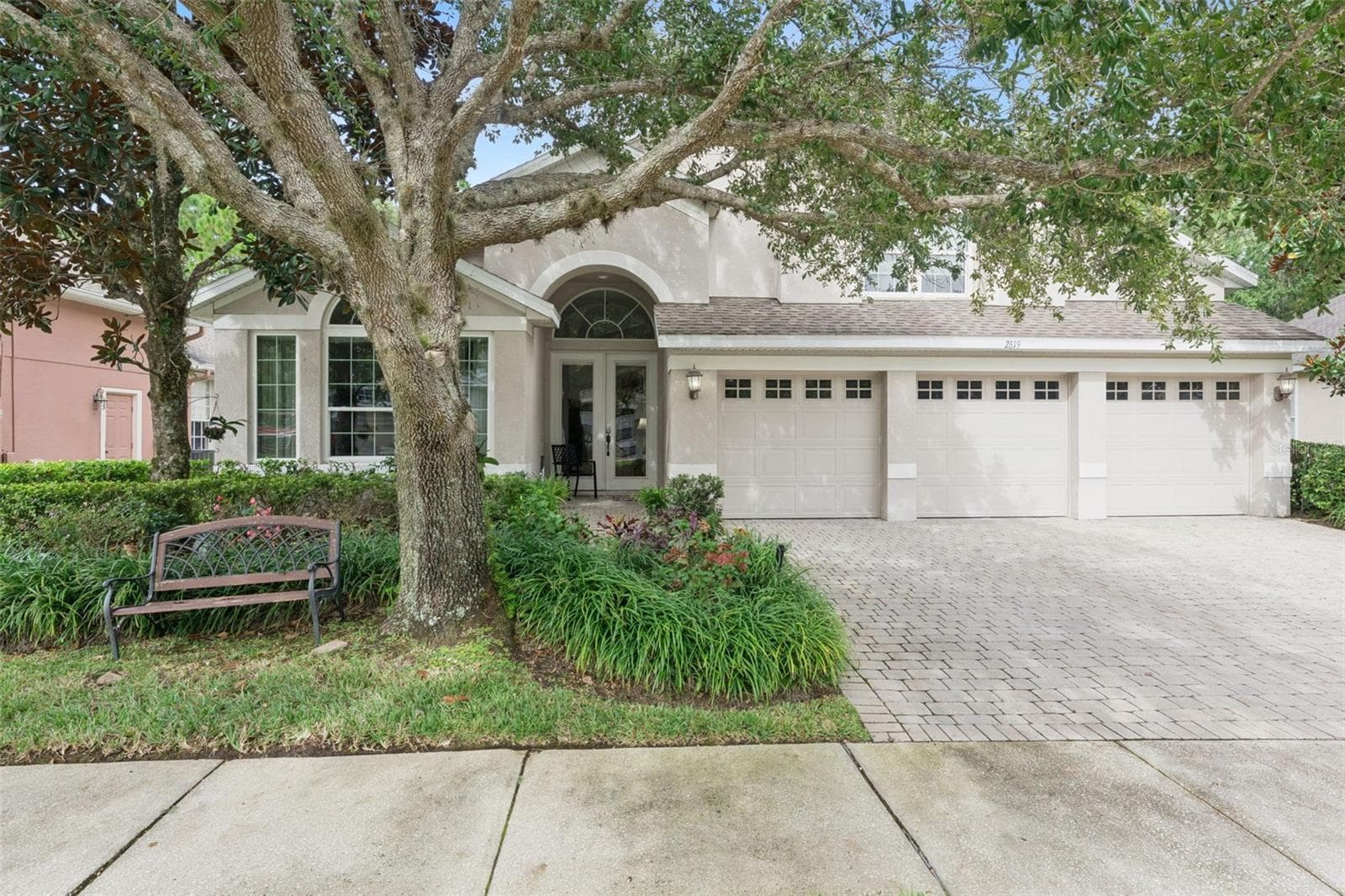2819 SUMMER SWAN DR