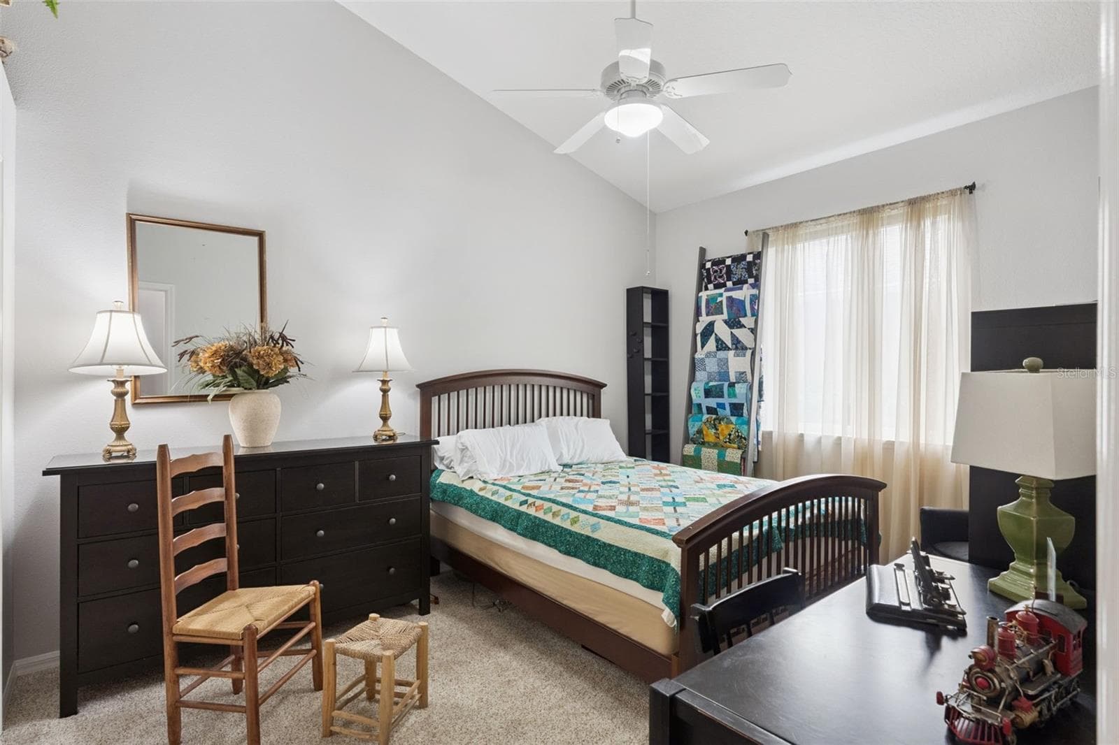 Single Family Residence at 2819 SUMMER SWAN DR, ORLANDO, photo 14 of 32