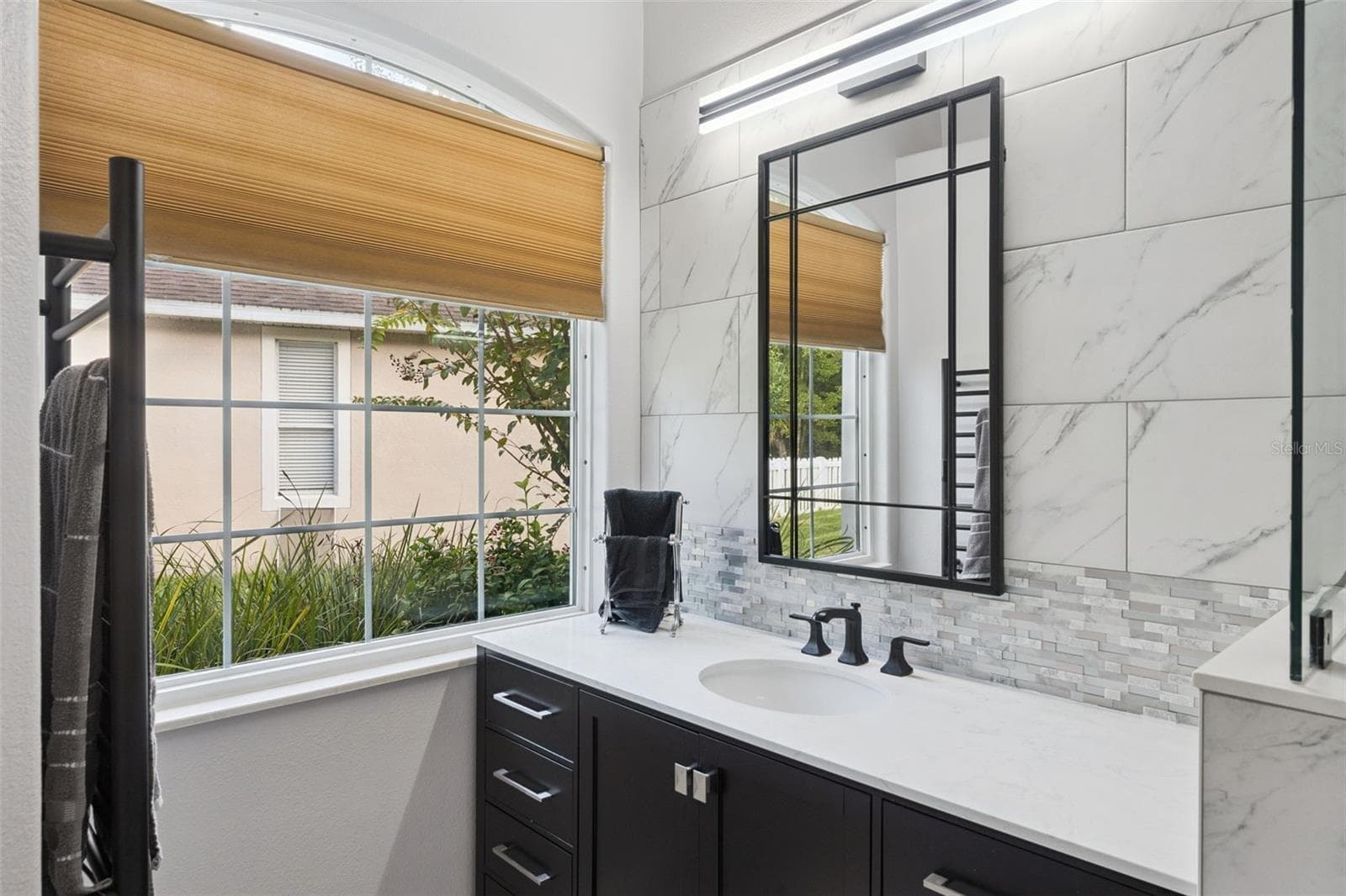 Single Family Residence at 2819 SUMMER SWAN DR, ORLANDO, photo 17 of 32