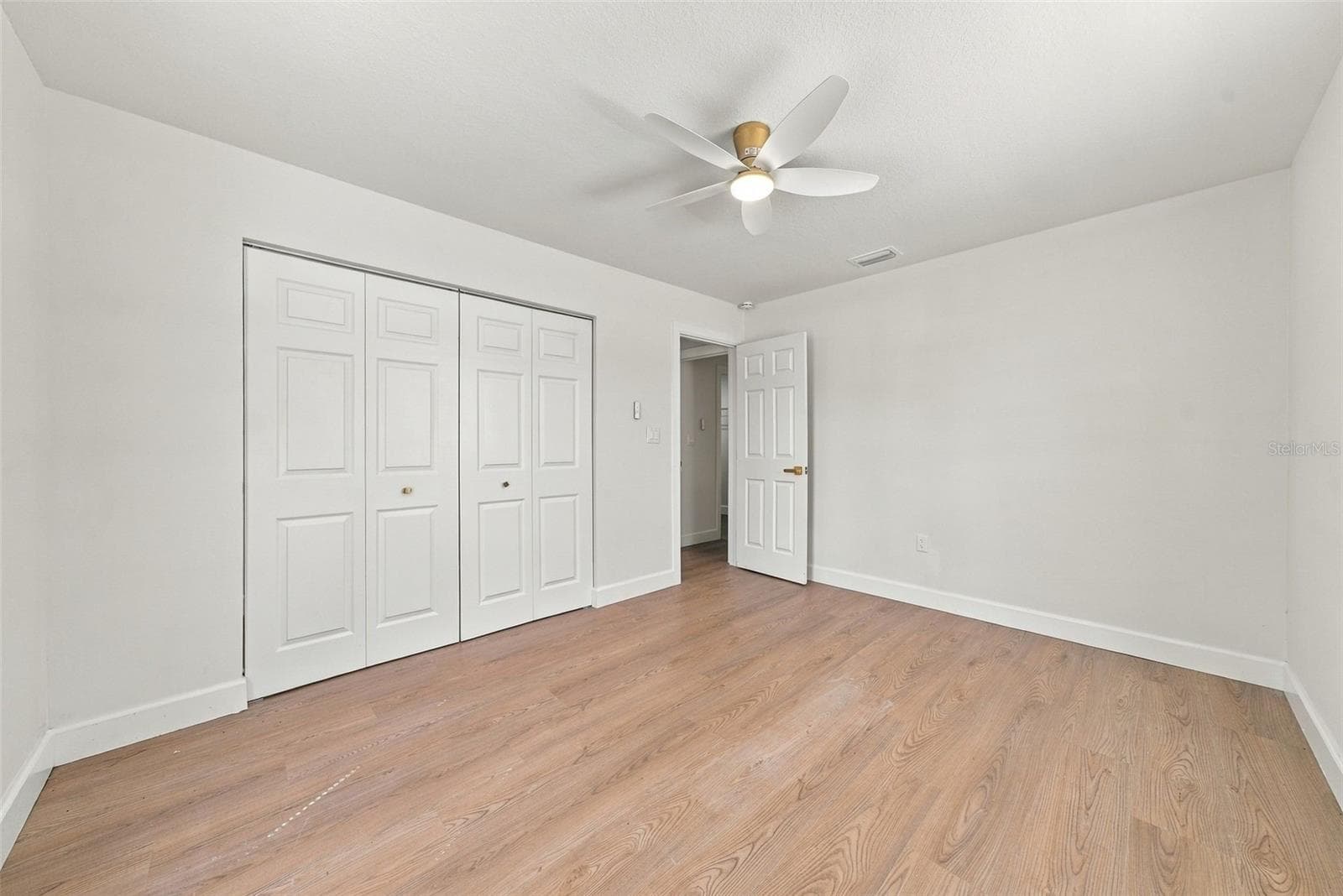 Single Family Residence at 4106 LONE OAK RD, PLANT CITY, photo 12 of 35