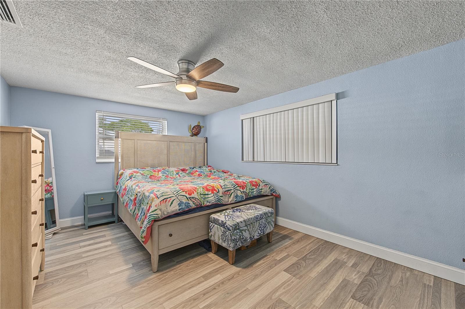 Single Family Residence at 10918 MANCHESTER RD, PORT RICHEY, photo 15 of 26