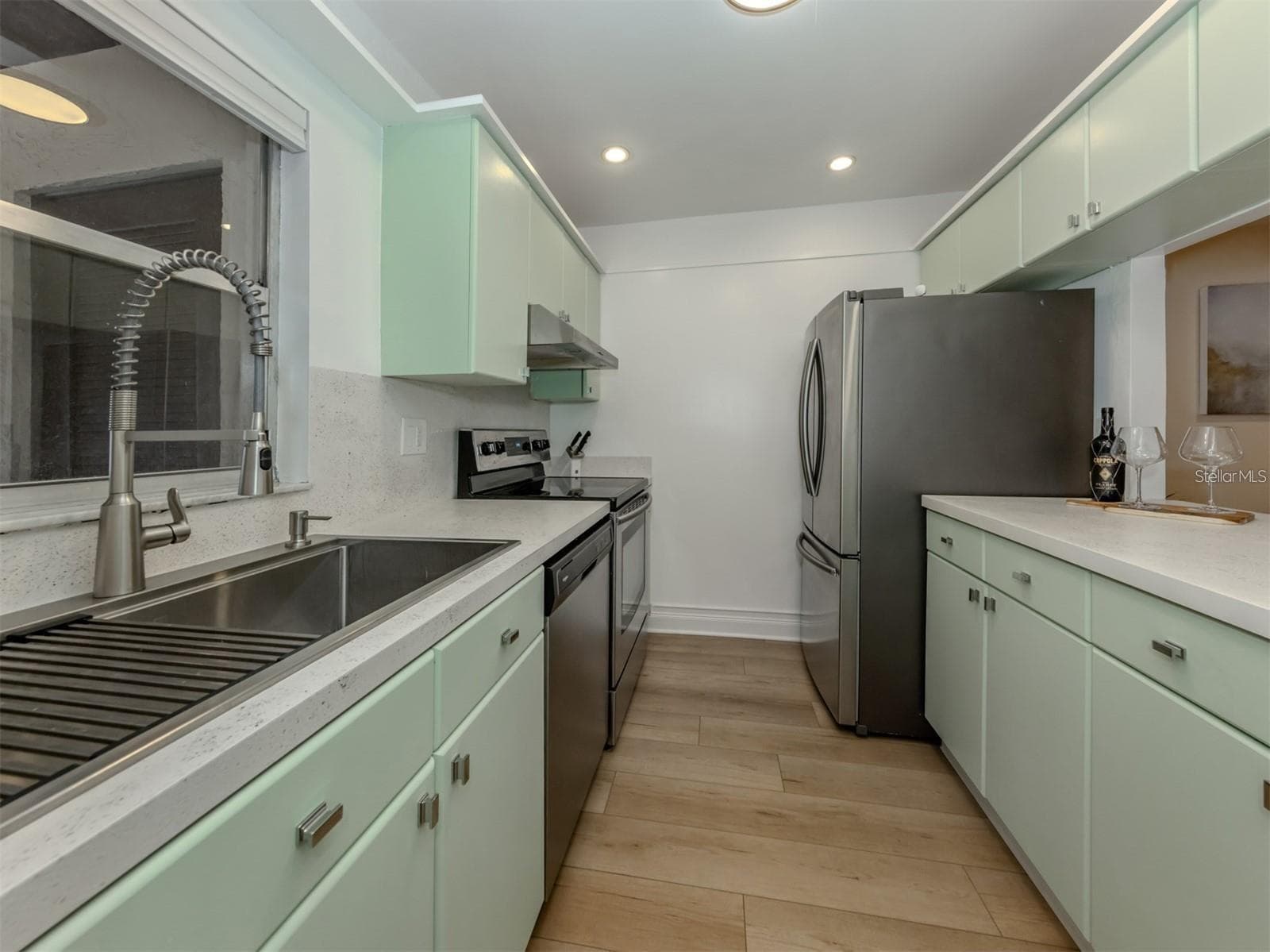Condominium at 3208 RAMBLEWOOD DR N, SARASOTA, photo 13 of 66