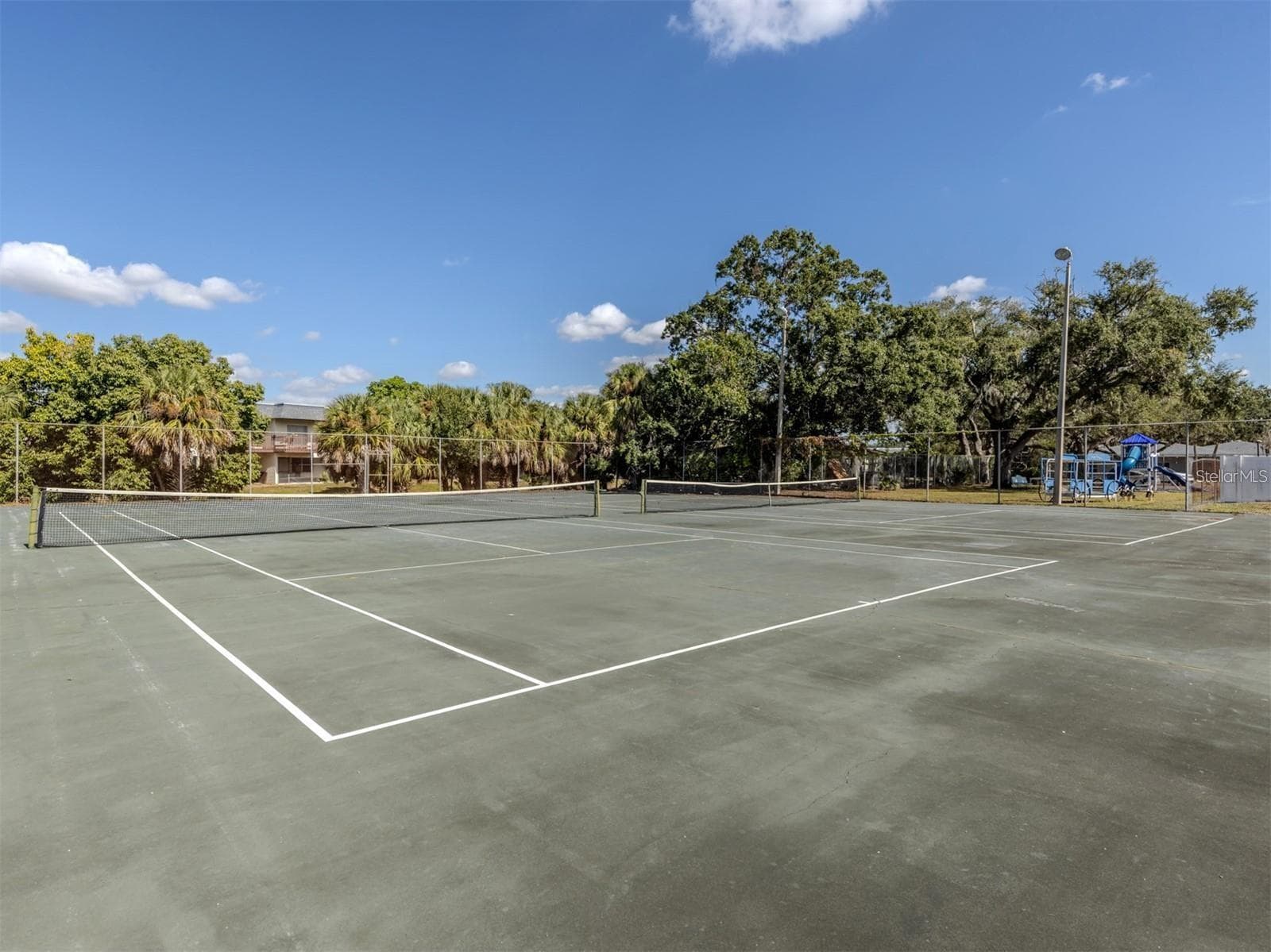 Condominium at 3208 RAMBLEWOOD DR N, SARASOTA, photo 43 of 66