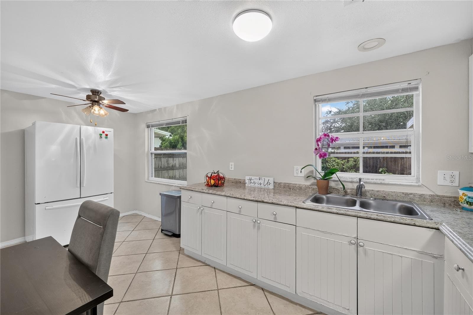 Single Family Residence at 10110 MOORES MILL CT, TAMPA, photo 13 of 31