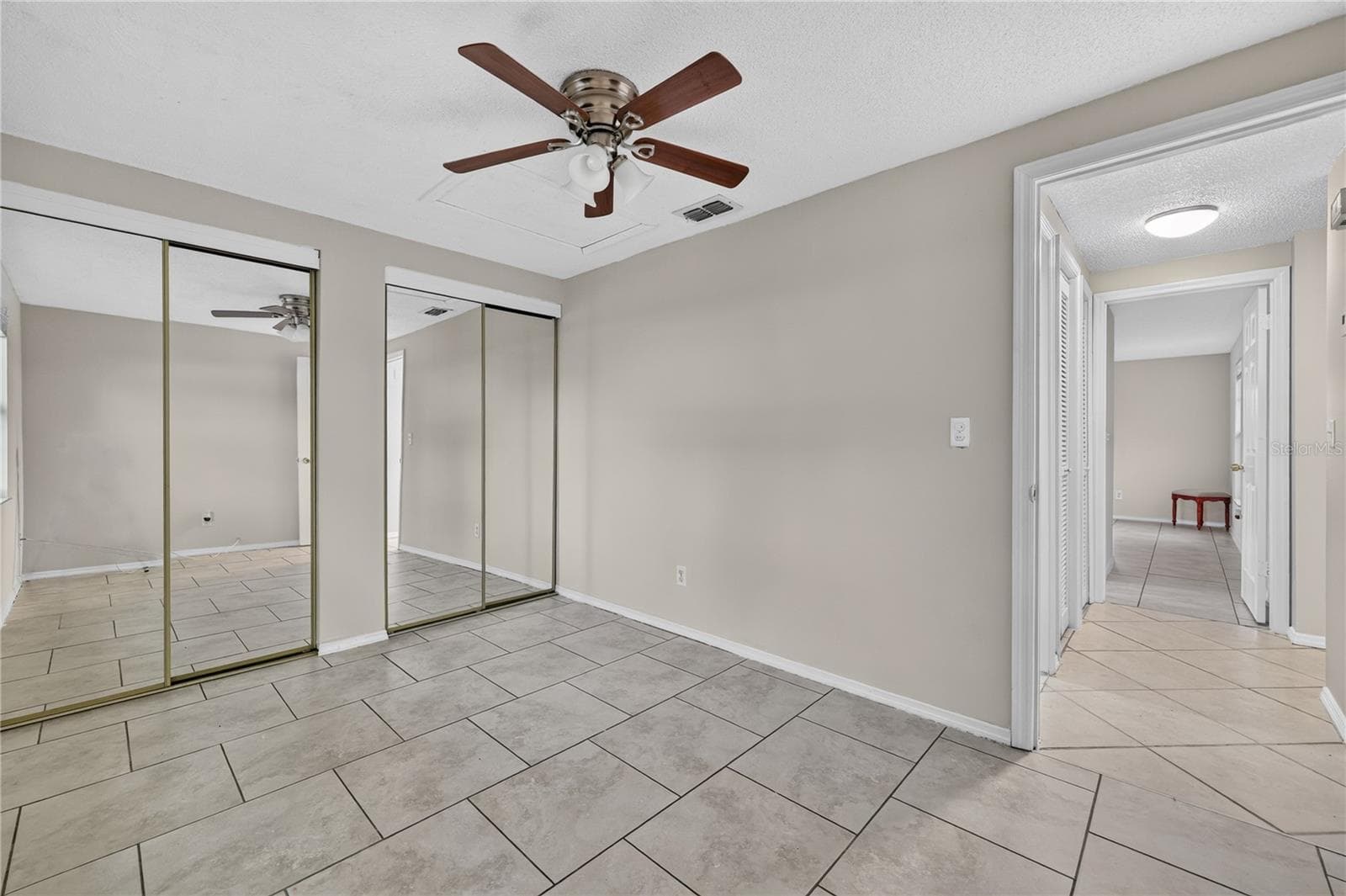 Single Family Residence at 10110 MOORES MILL CT, TAMPA, photo 21 of 31