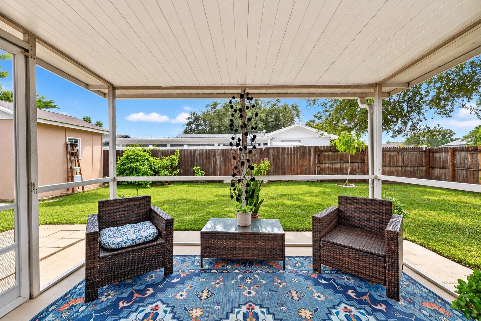 Single Family Residence at 10110 MOORES MILL CT, TAMPA, photo 25 of 31
