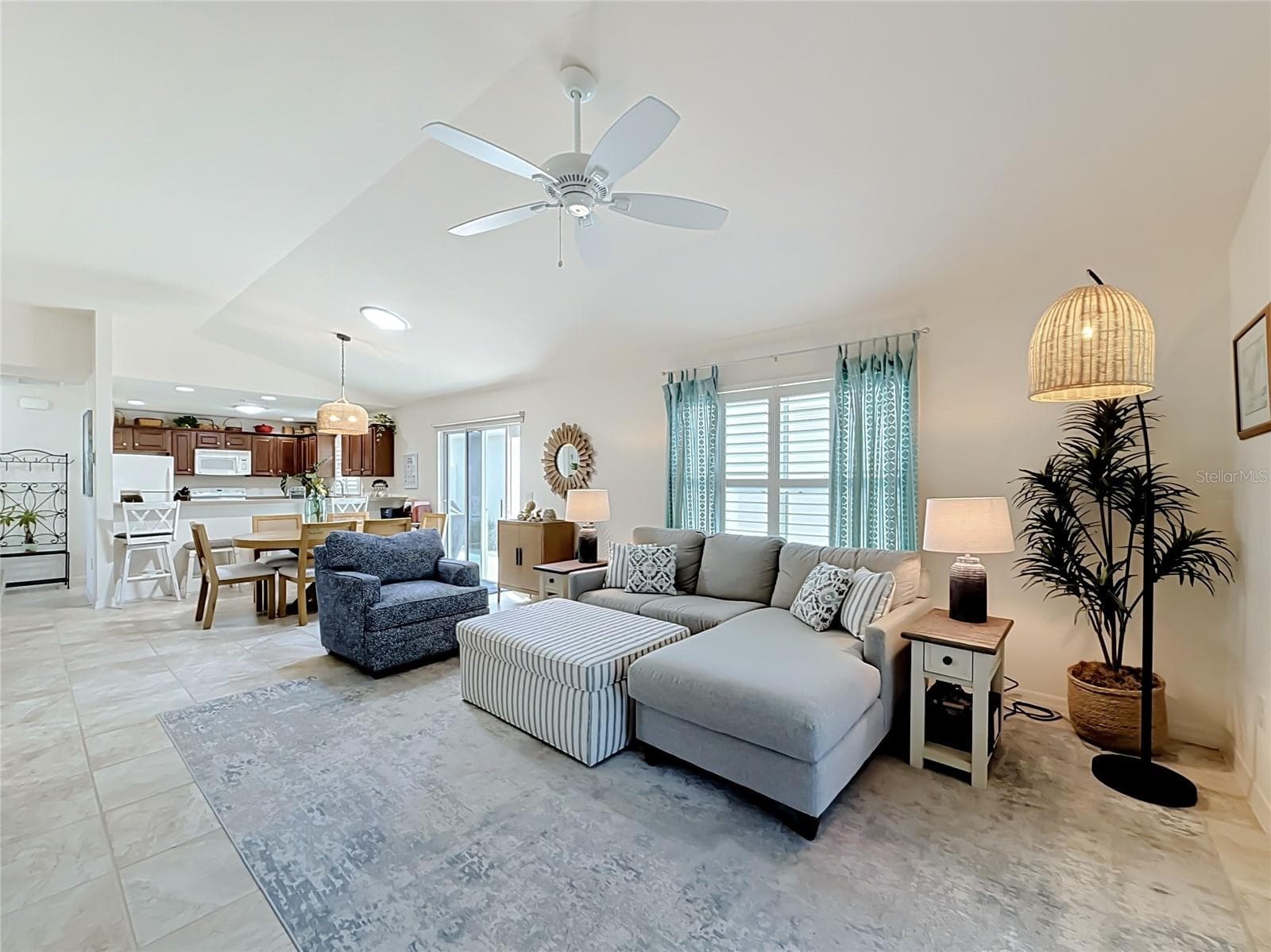 Villa at 2001 ALTAMONTE WAY, THE VILLAGES, photo 13 of 37