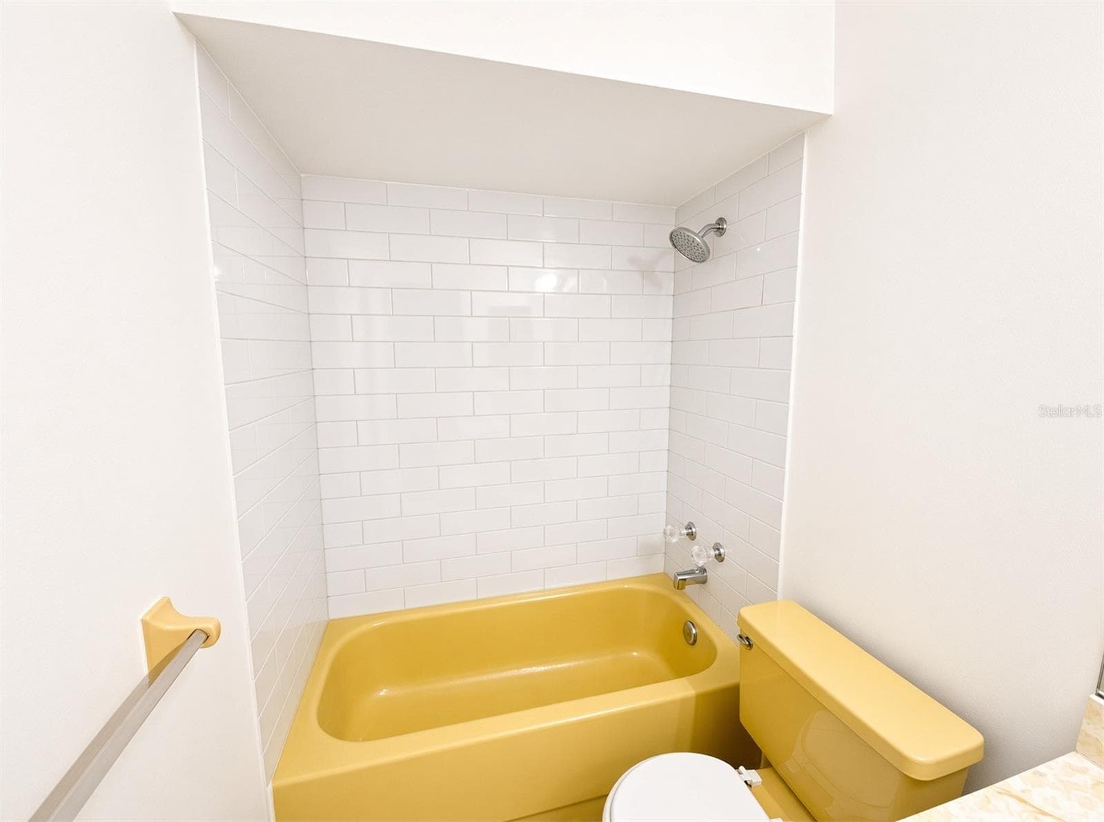 Primary Bathroom - 12622 TIMBERWOOD CT, HUDSON