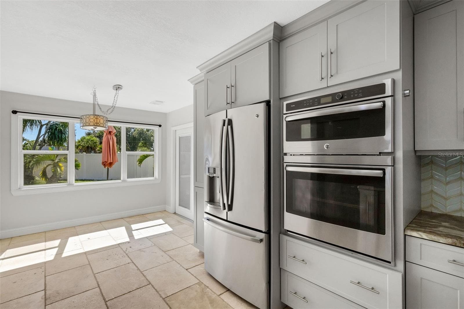 Single Family Residence at 3012 YALE ST N, ST PETERSBURG, photo 5 of 41