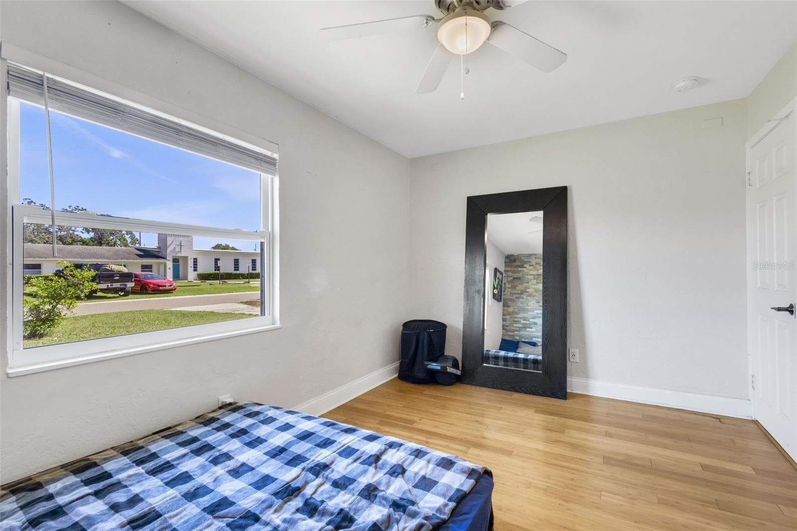 Single Family Residence at 3012 YALE ST N, ST PETERSBURG, photo 21 of 41