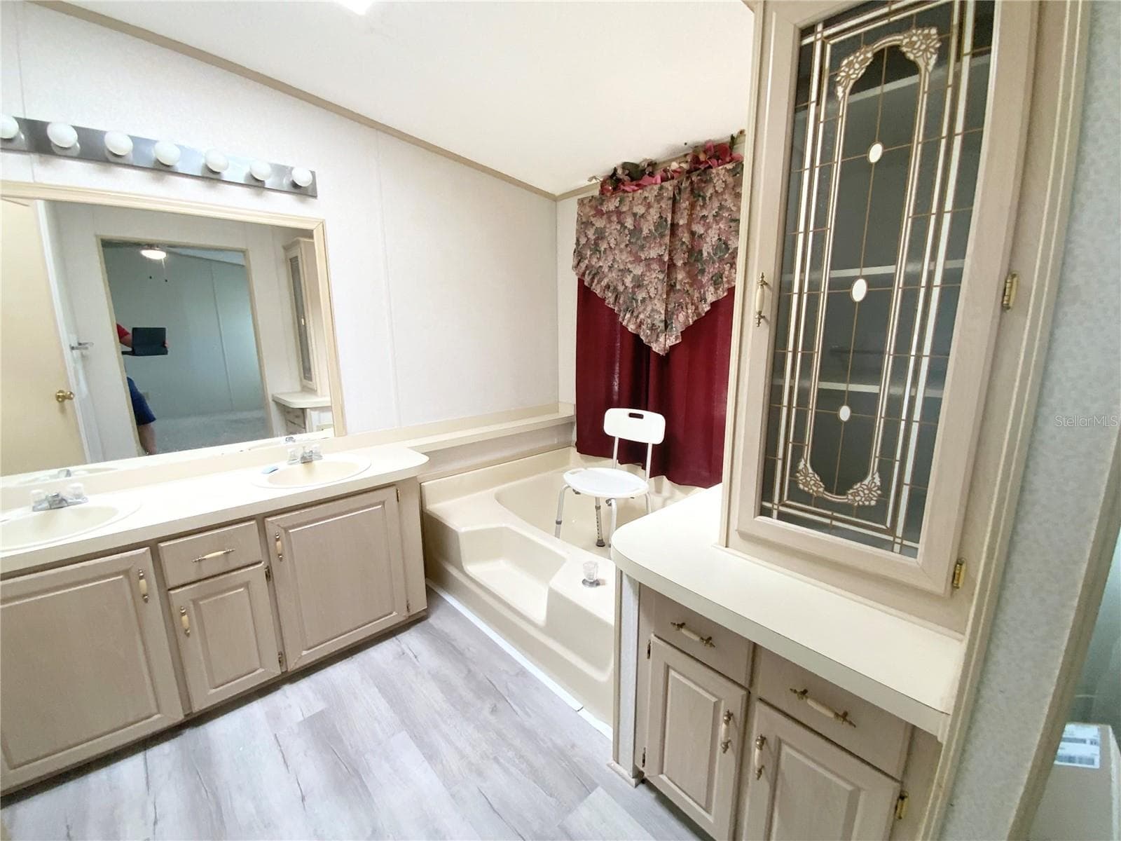 Manufactured Home at 5224 LIBERTY CT, WILDWOOD, photo 13 of 14