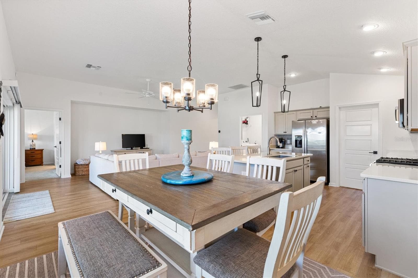 Single Family Residence at 1613 MCLUCAS LN, THE VILLAGES, photo 9 of 36