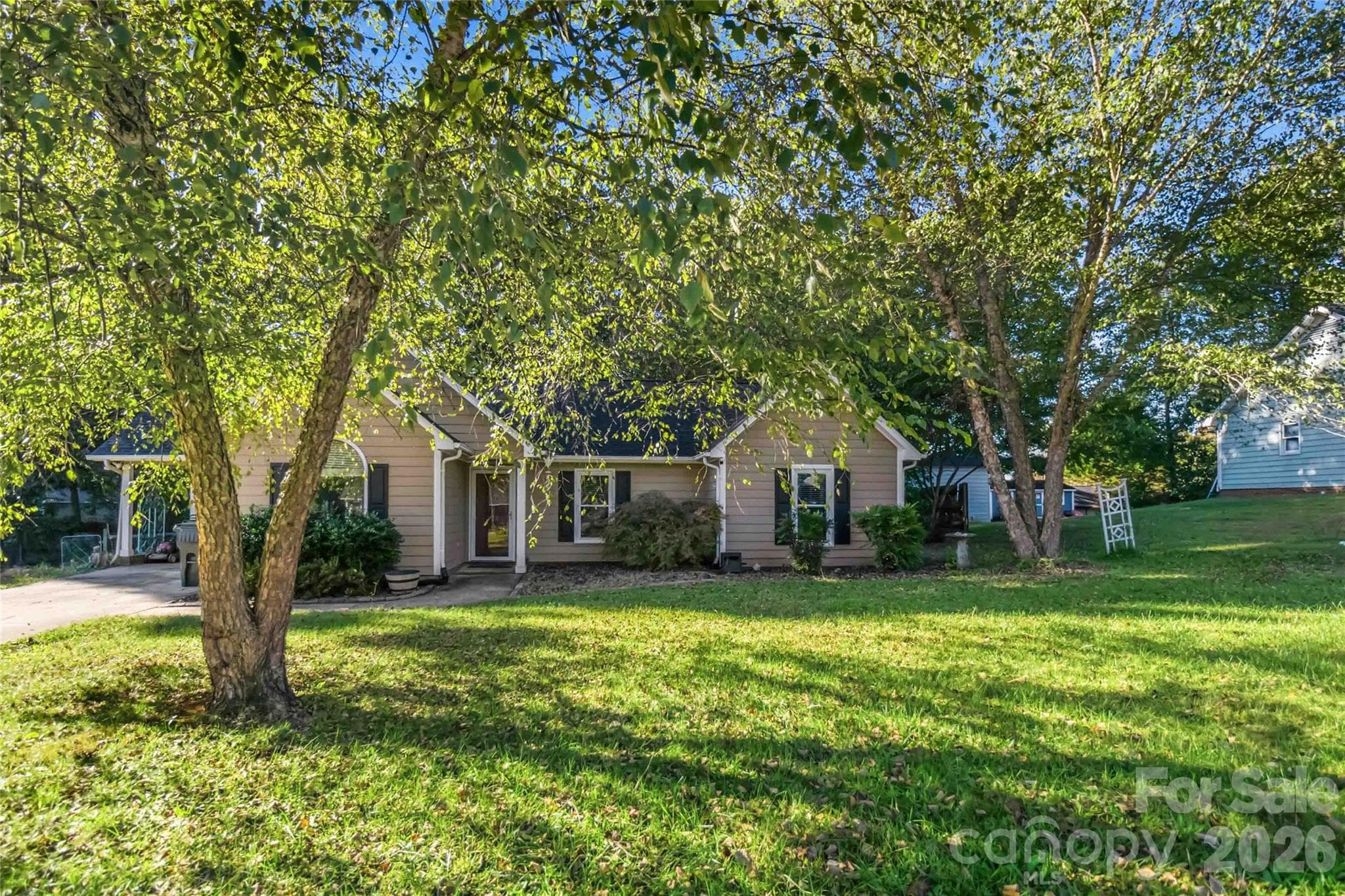 128 Weeping Willow Way