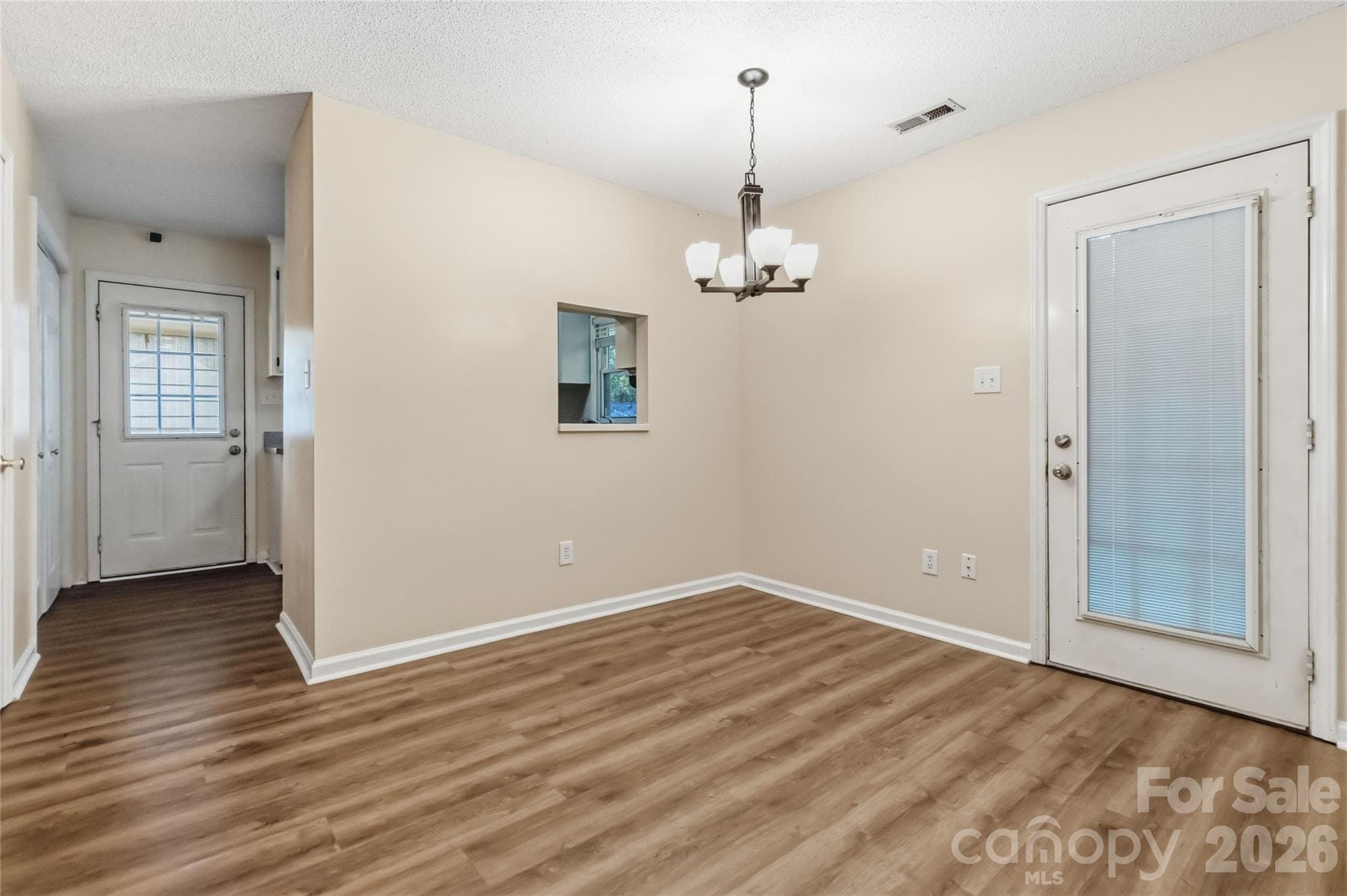 Single Family Residence at 128 Weeping Willow Way, Gastonia, photo 12 of 33