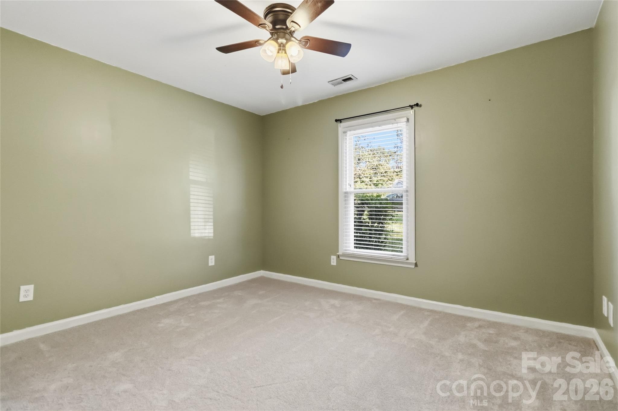 Single Family Residence at 128 Weeping Willow Way, Gastonia, photo 23 of 33