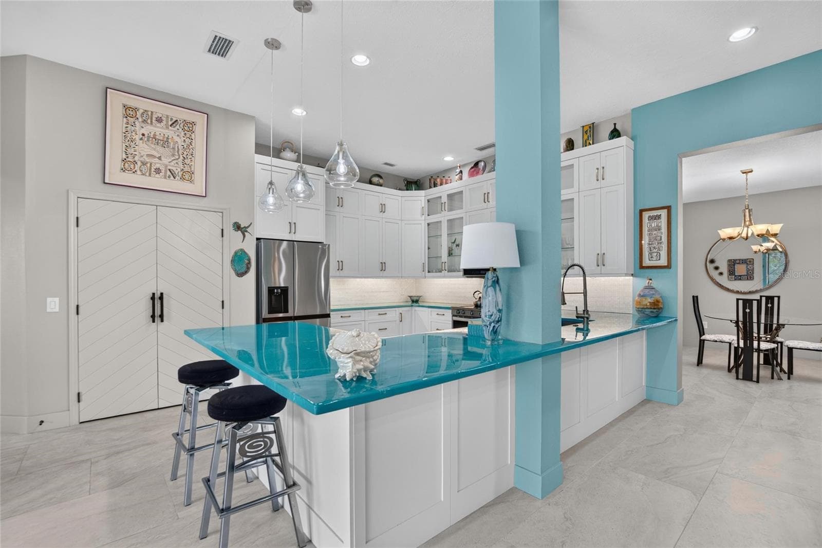 Single Family Residence at 302 STAR SHELL DR, APOLLO BEACH, photo 13 of 54