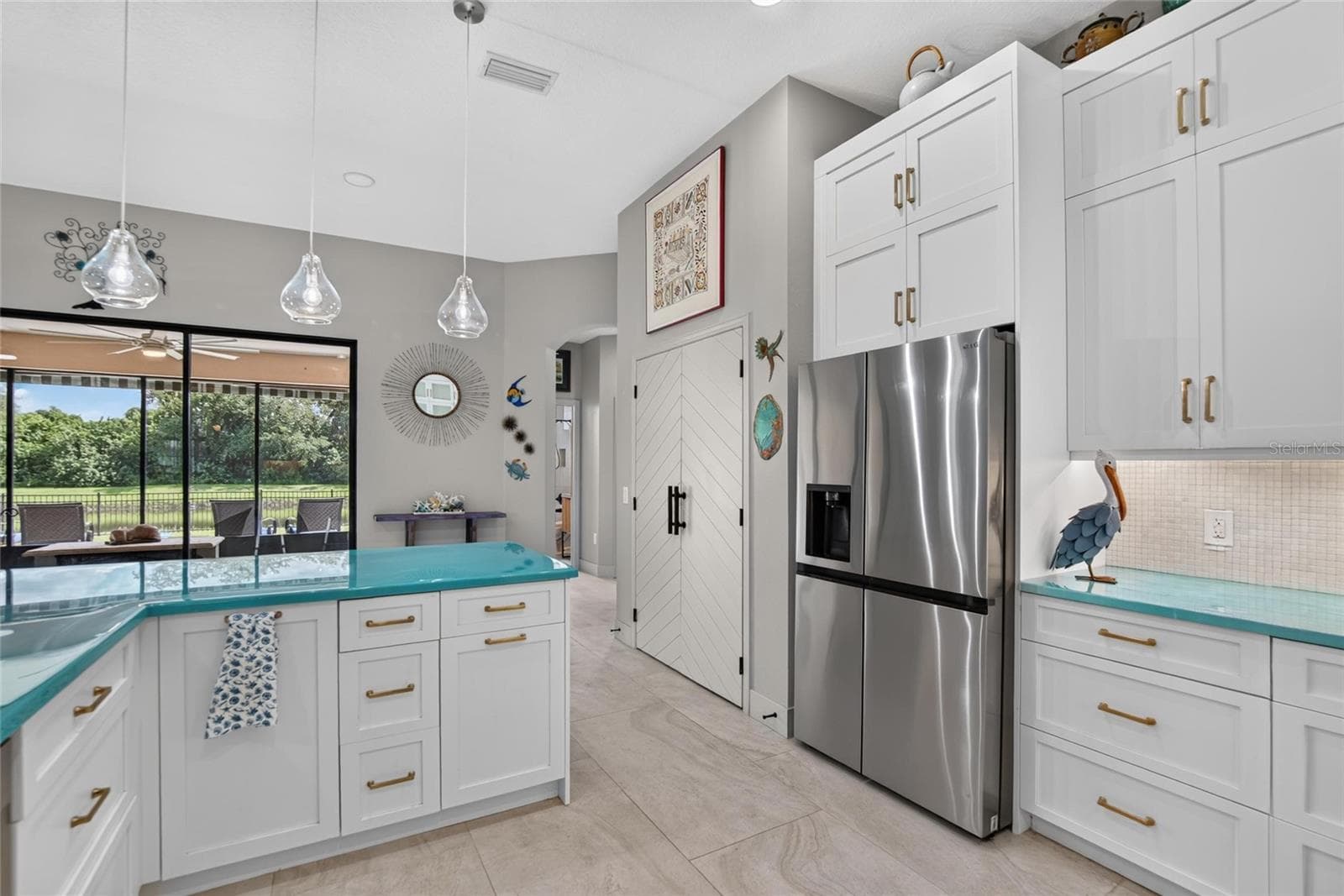 Single Family Residence at 302 STAR SHELL DR, APOLLO BEACH, photo 16 of 54
