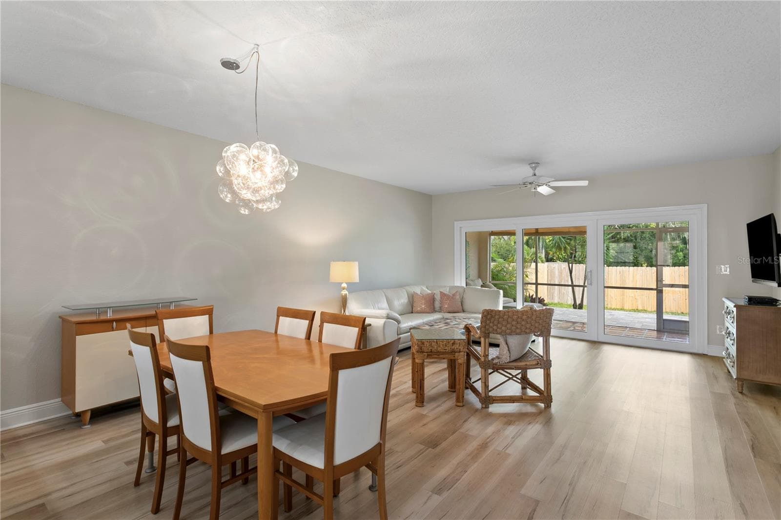 Great Room - 11301 HARBOR WAY #1744, LARGO
