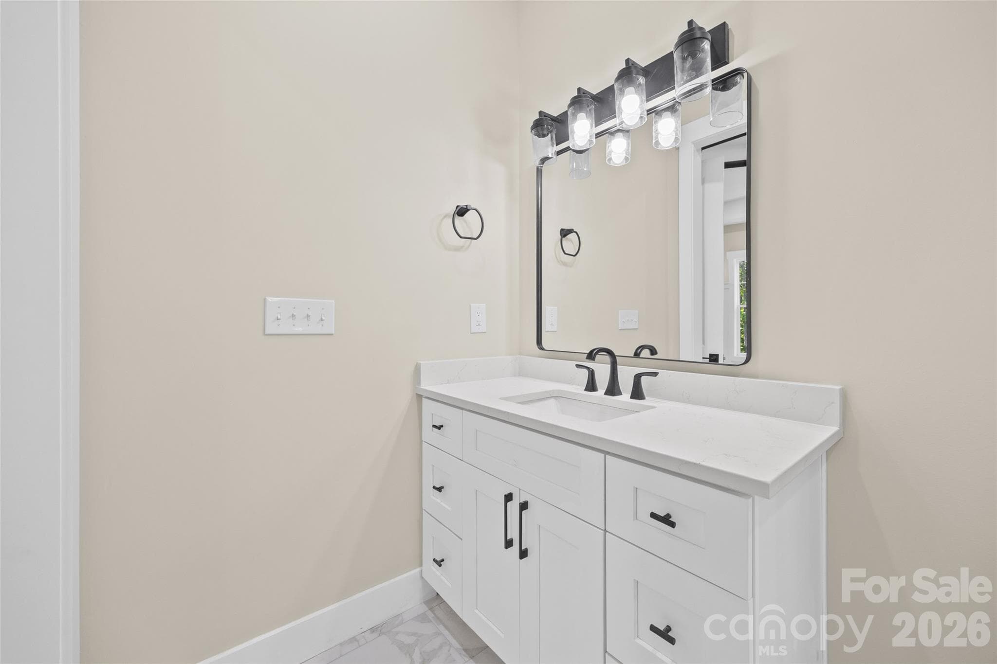 Single Family Residence at 2621 Moon Creek Lane, Clover, photo 34 of 68