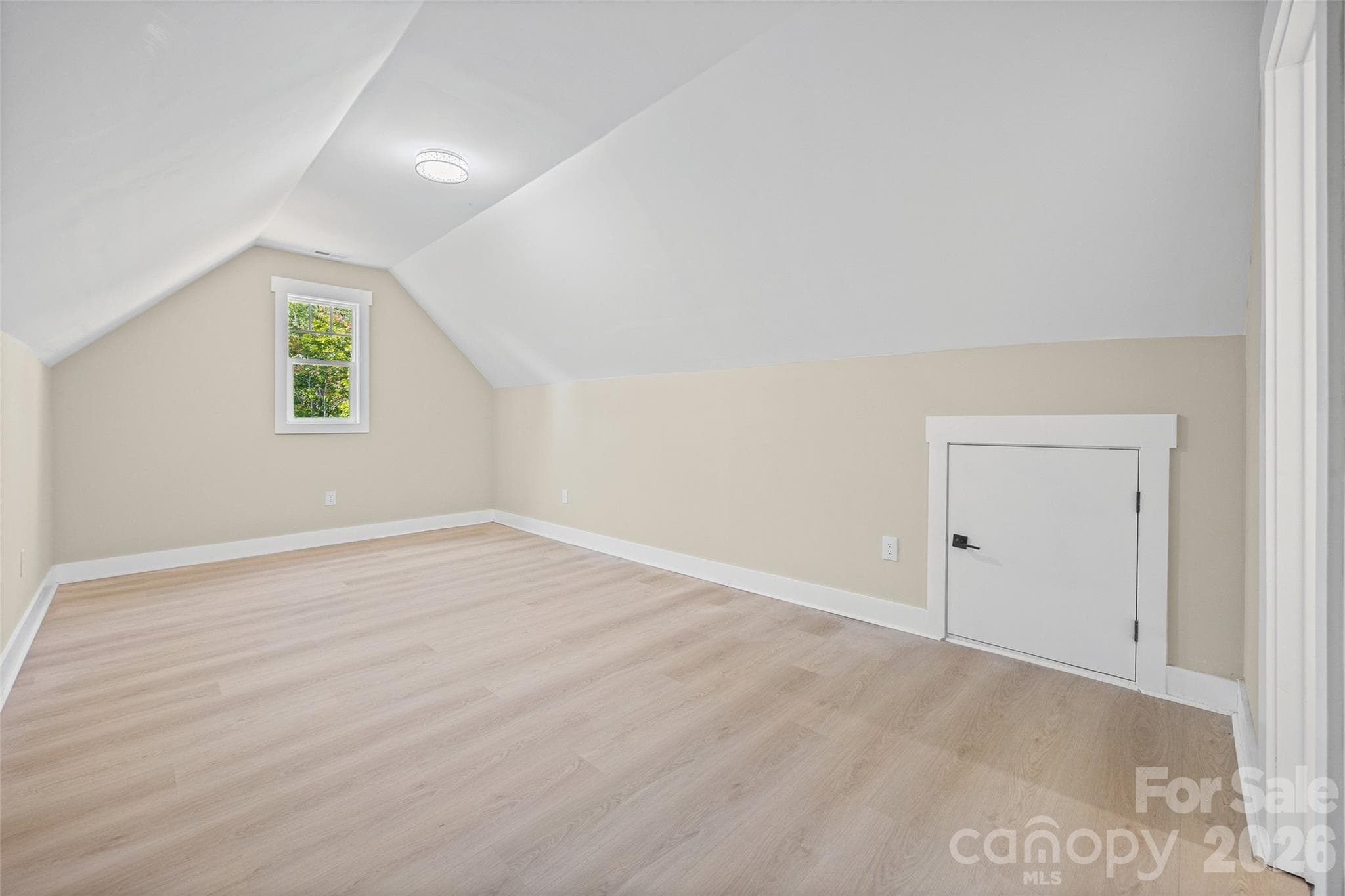 Single Family Residence at 2621 Moon Creek Lane, Clover, photo 48 of 68