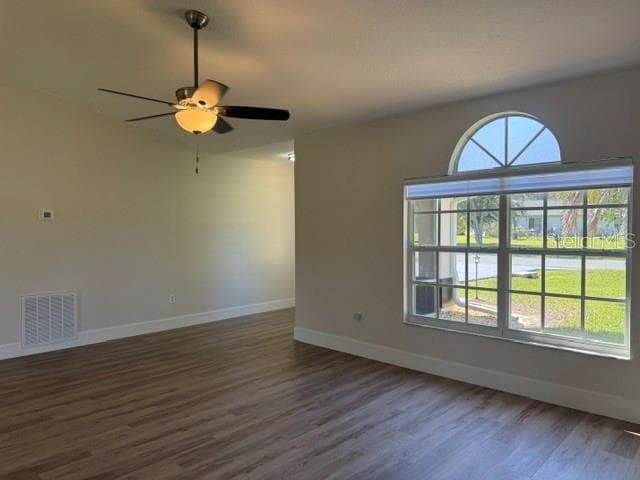 Single Family Residence at 5 HICKORY LOOP, OCALA, photo 7 of 46