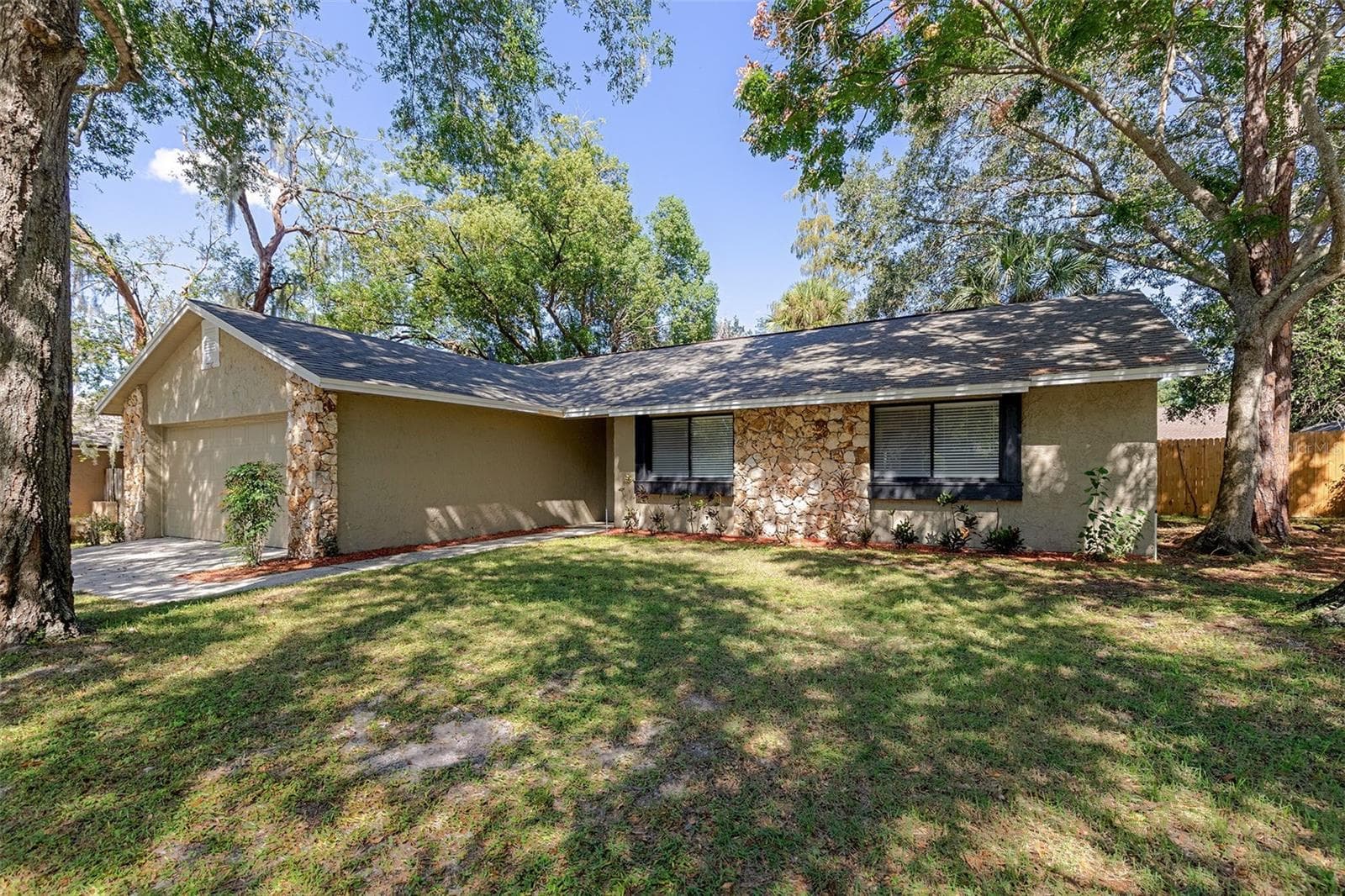 Front - 7716 LIGONIER CT, ORLANDO
