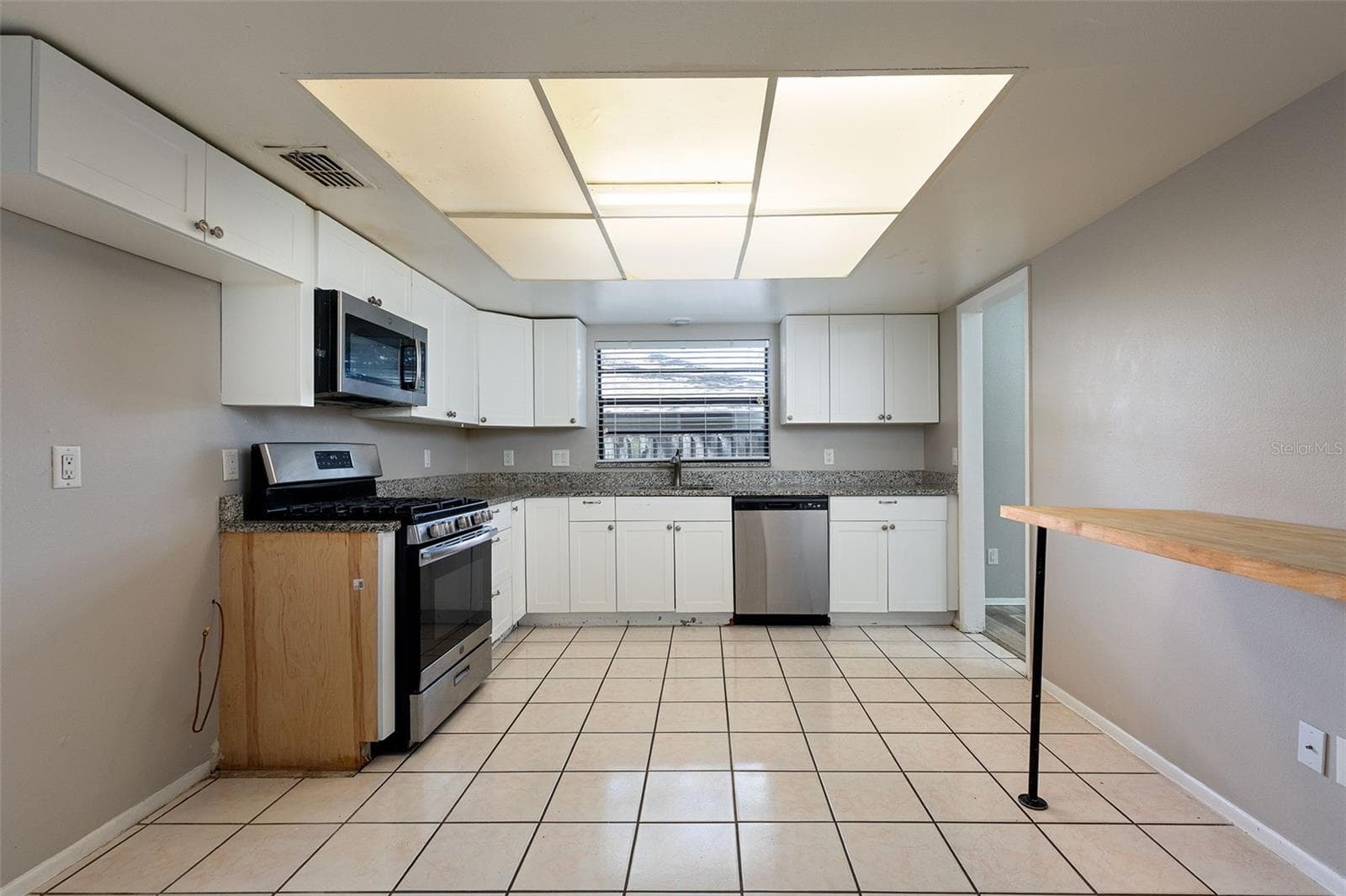 Kitchen - 7716 LIGONIER CT, ORLANDO